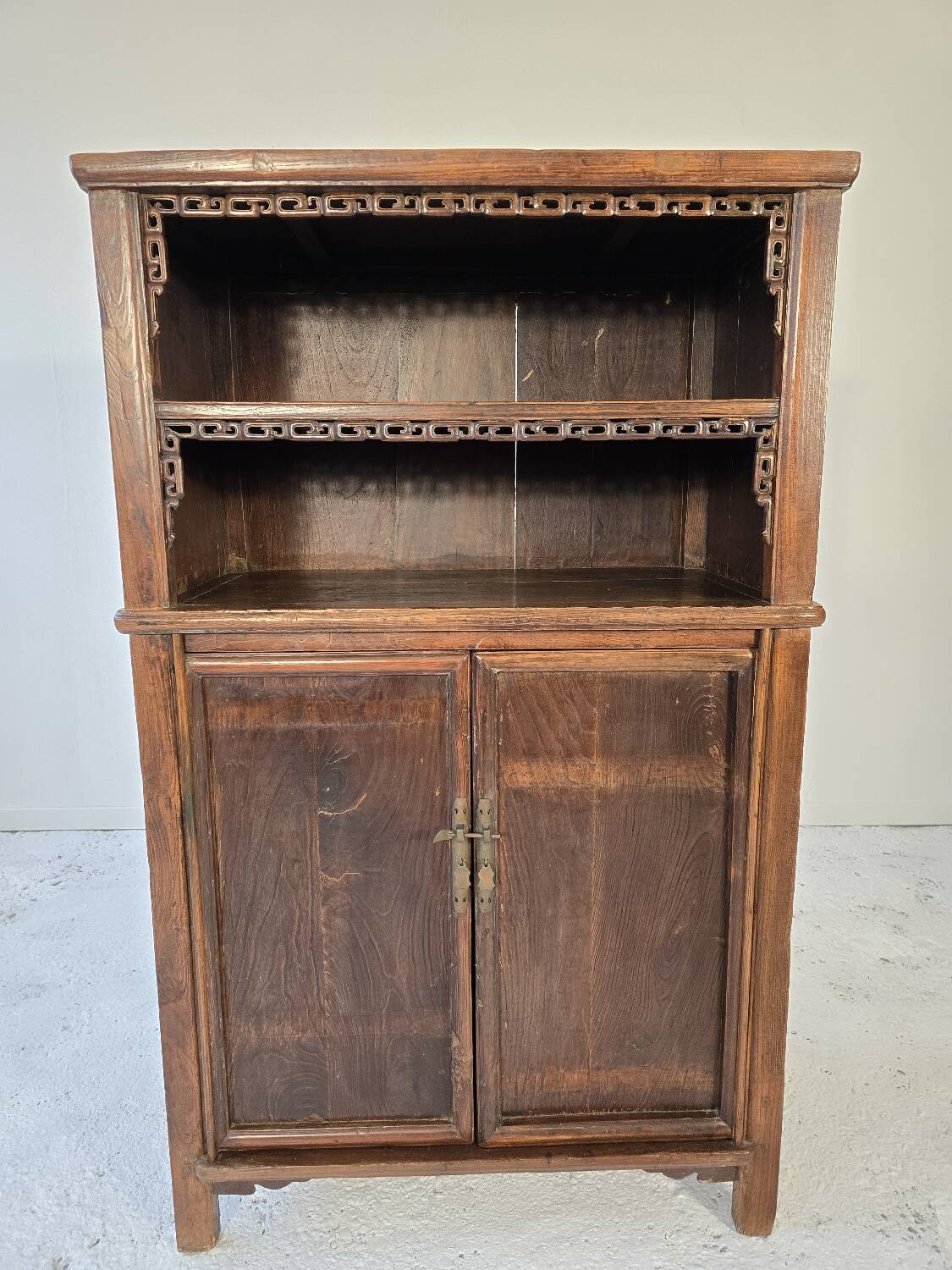Tea cabinet or china cabinet