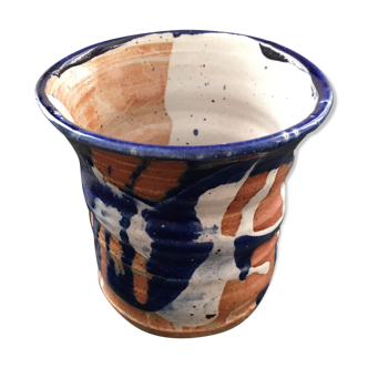 Multicolored sandstone cup