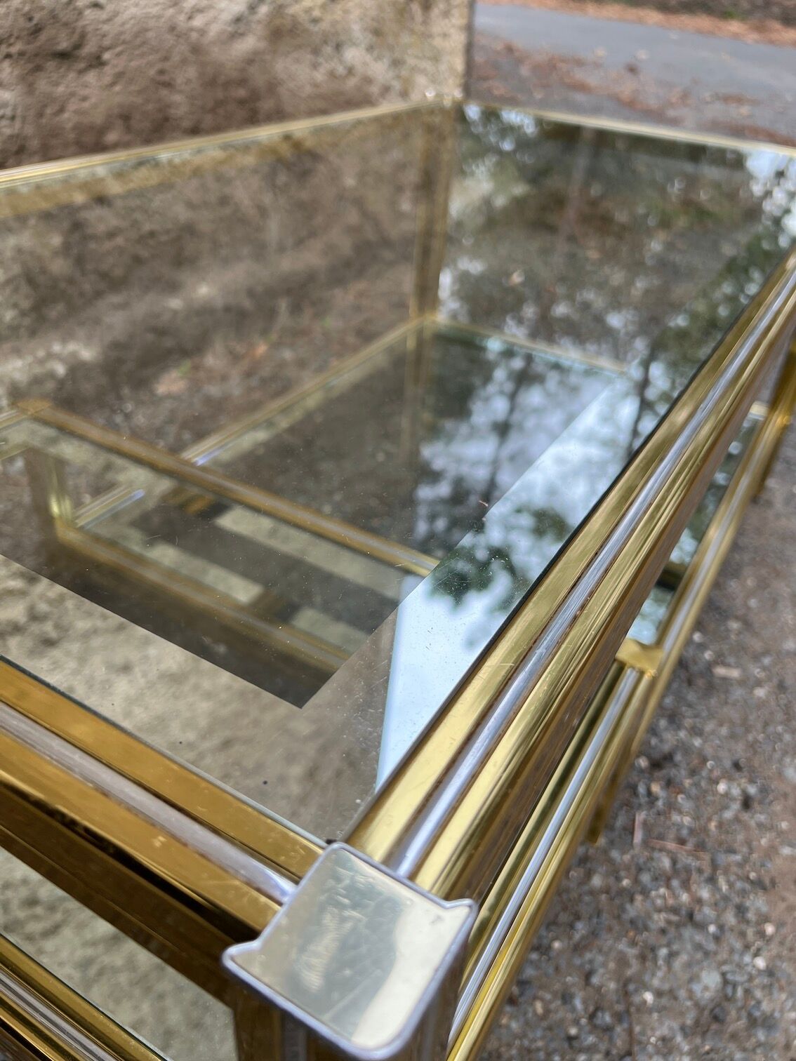 2-level coffee table Roche Bobois Hollywood Regency style brass and glass 70s