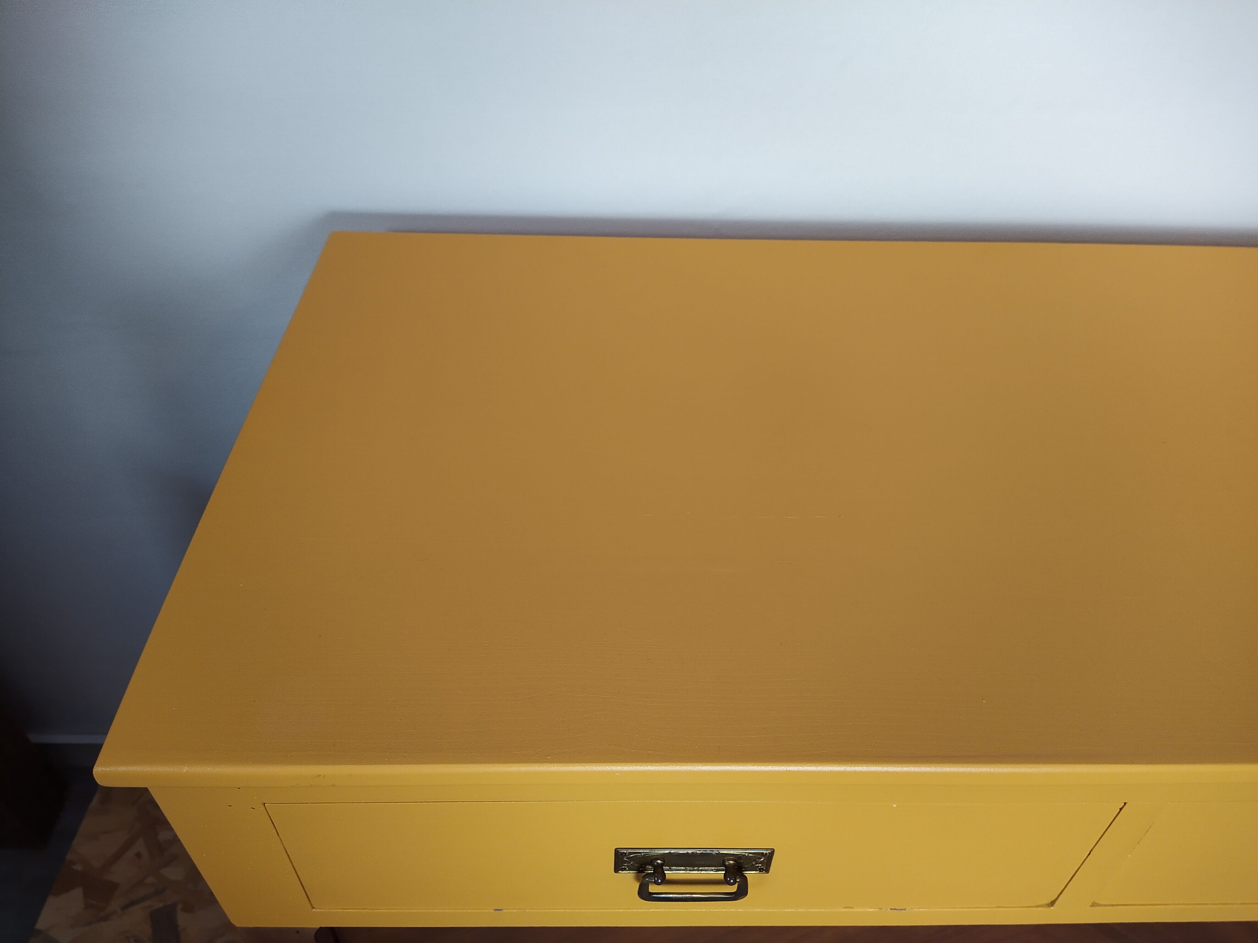 Yellow chest of drawers