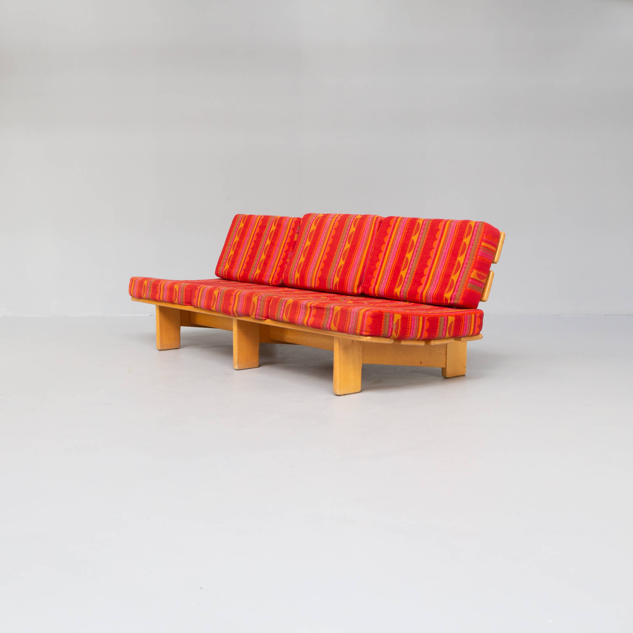 80s low three seat slatted bench / sofa