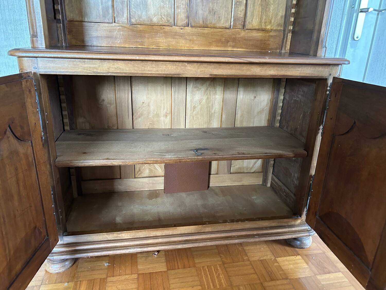 Antique rustic Louis XIII style dresser