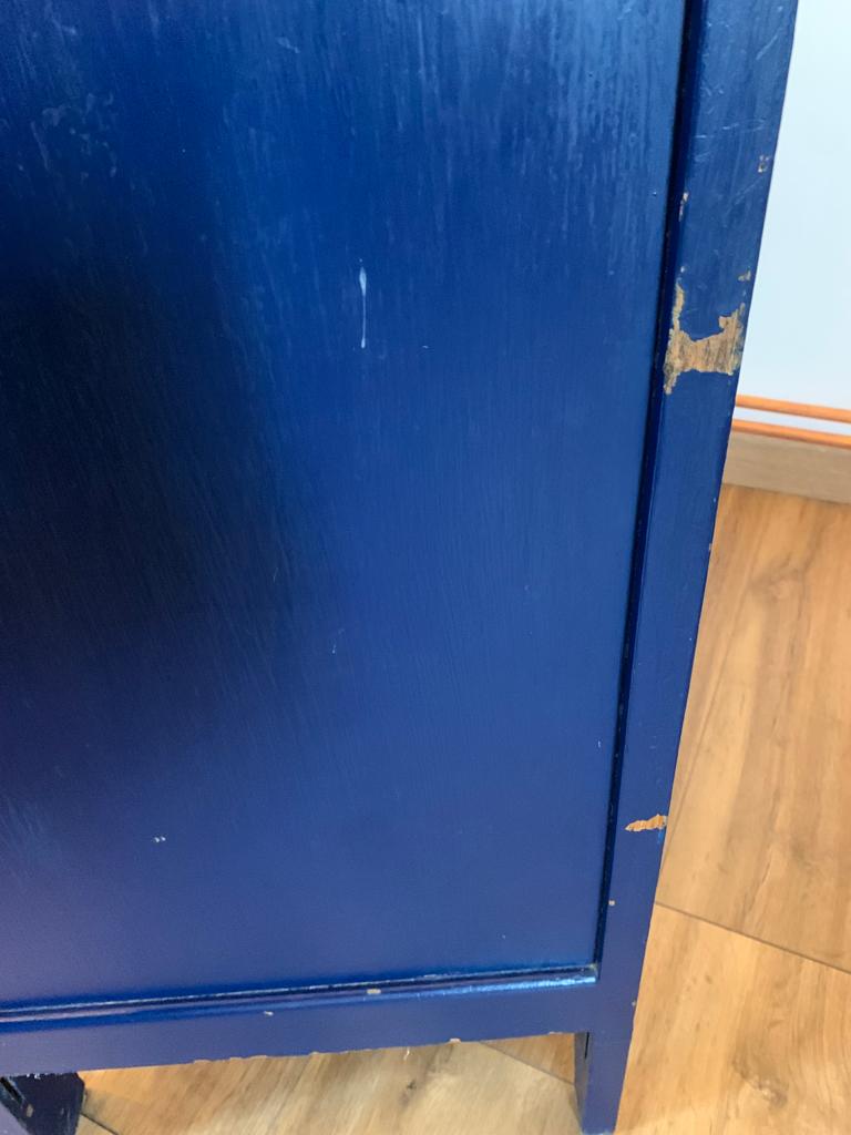 Vintage chest of drawers