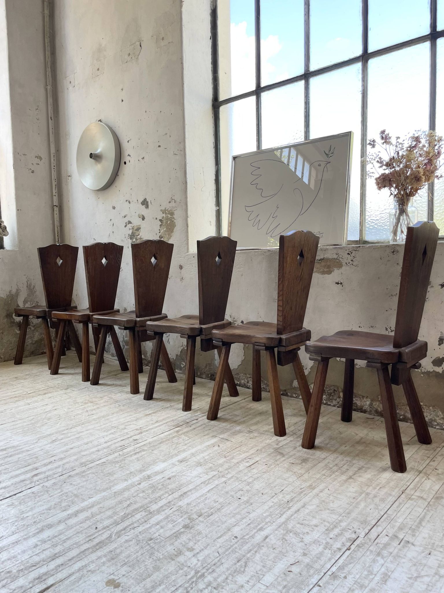 Solid oak chairs Savoyard cap popular art