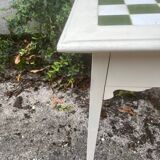Small vintage table / dressing table with earthenware