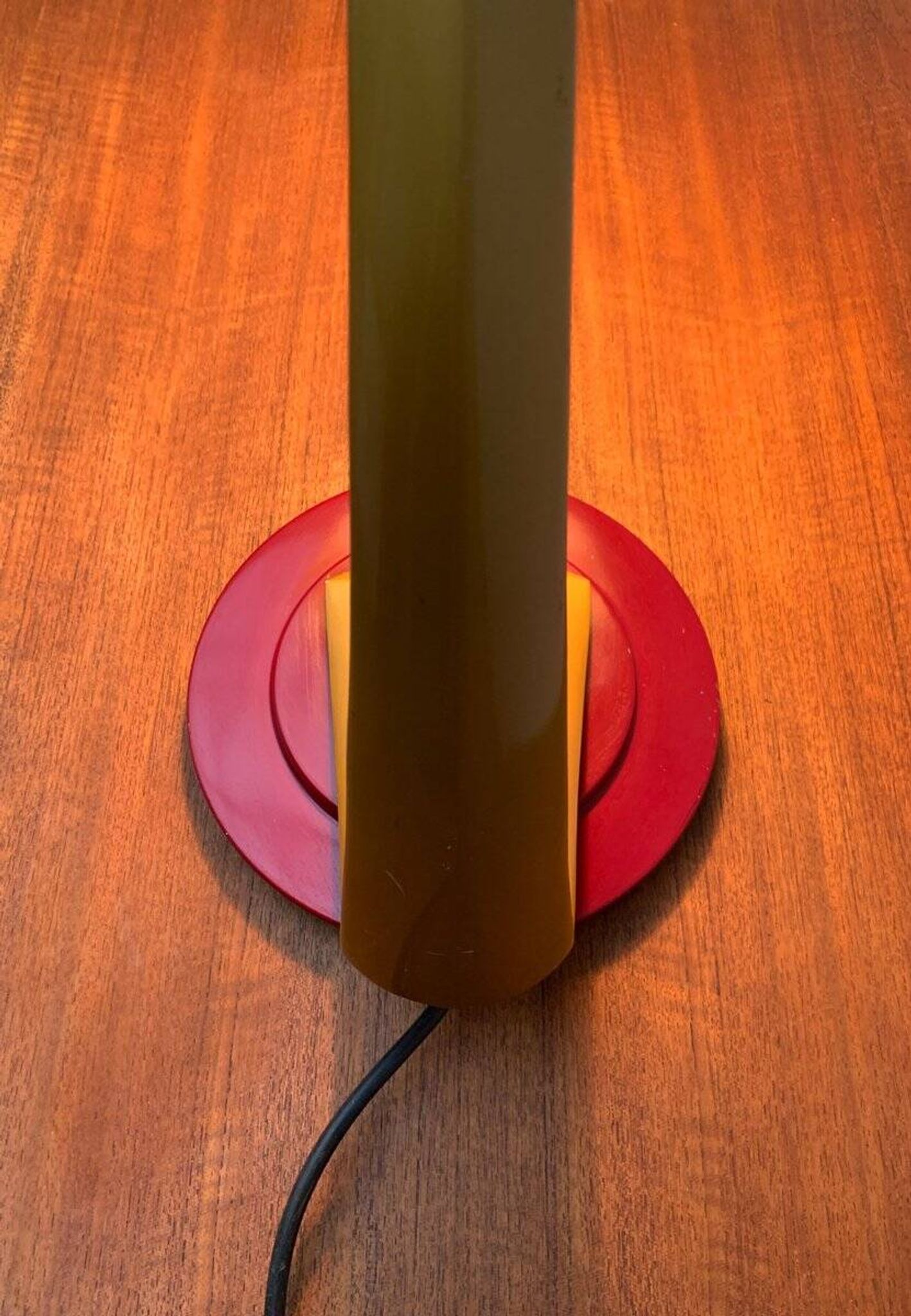 Lampe de table Boomerang Space Age par Luis Pérez De La Oliva pour Phase