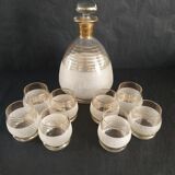 Liquor or cooked wine service