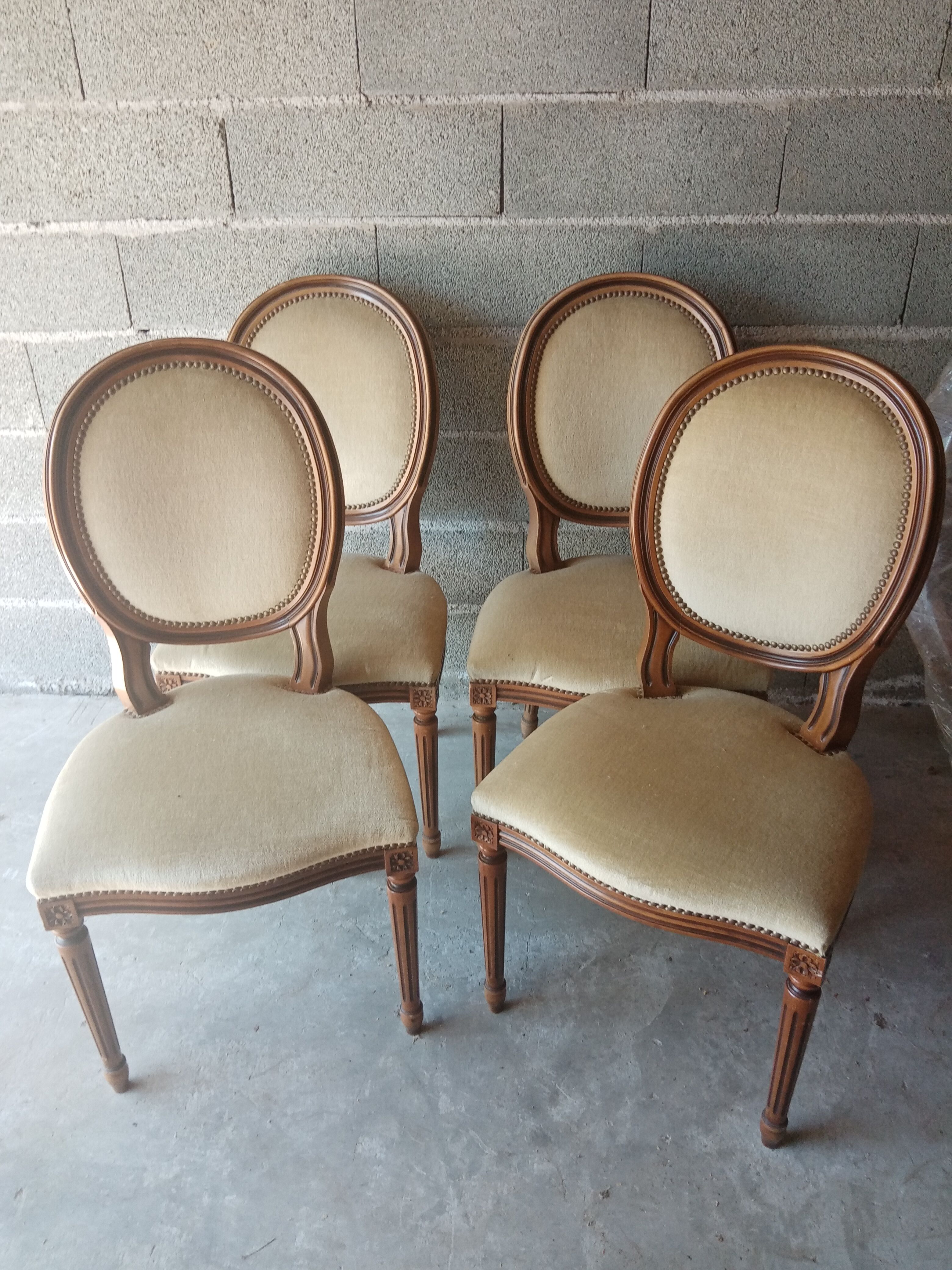 Suite 4 chairs medallion wood and fabric