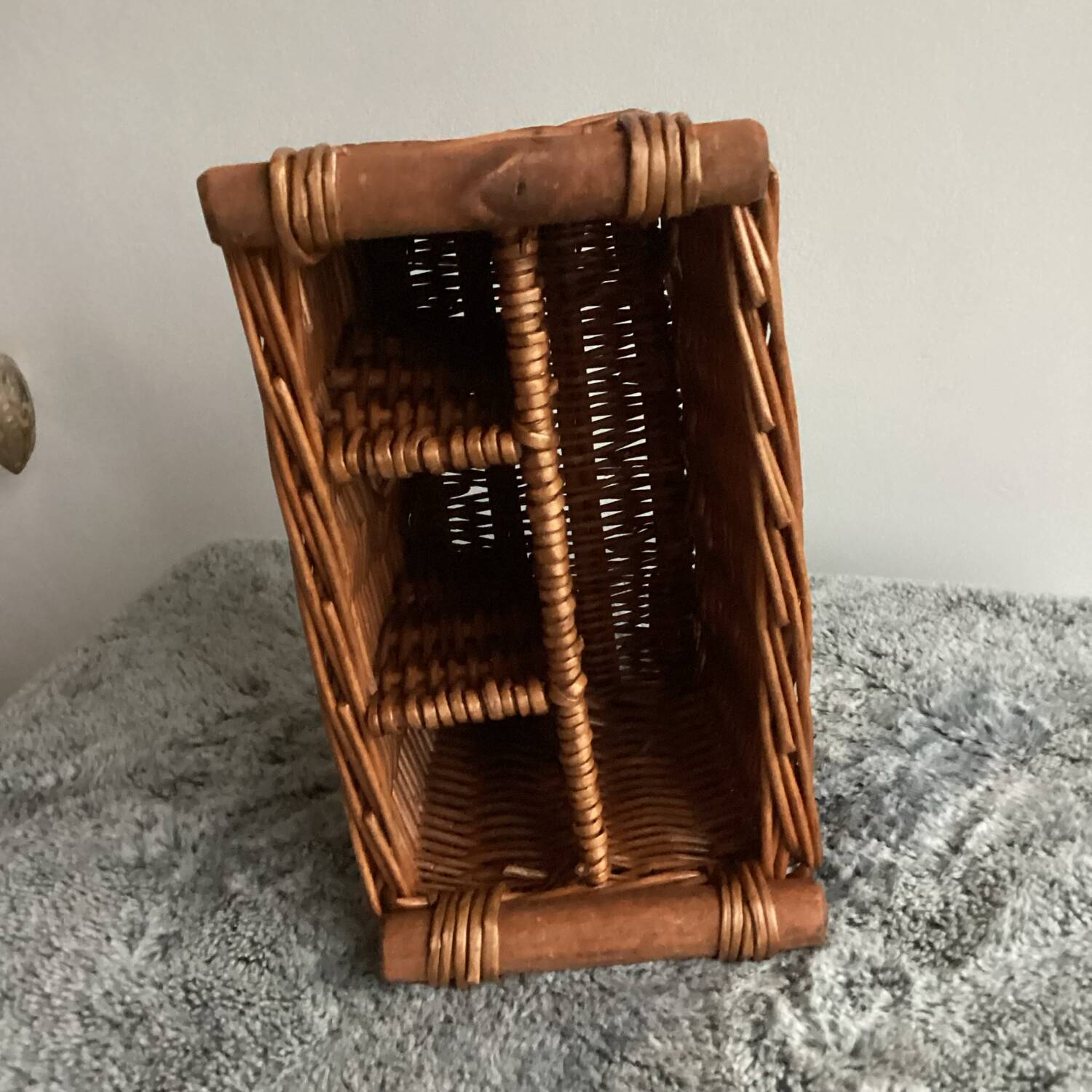 Panière en rotin pour couverts