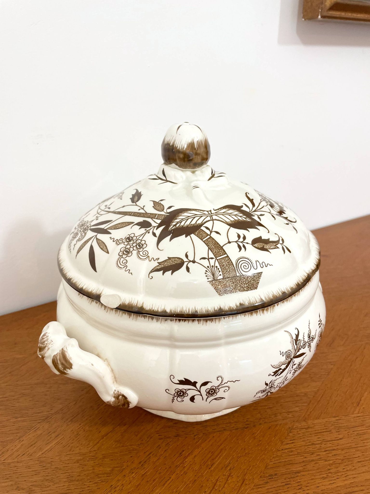 Soup tureen / Vegetable dish in earthenware - Sarreguemines - 1940s/50s