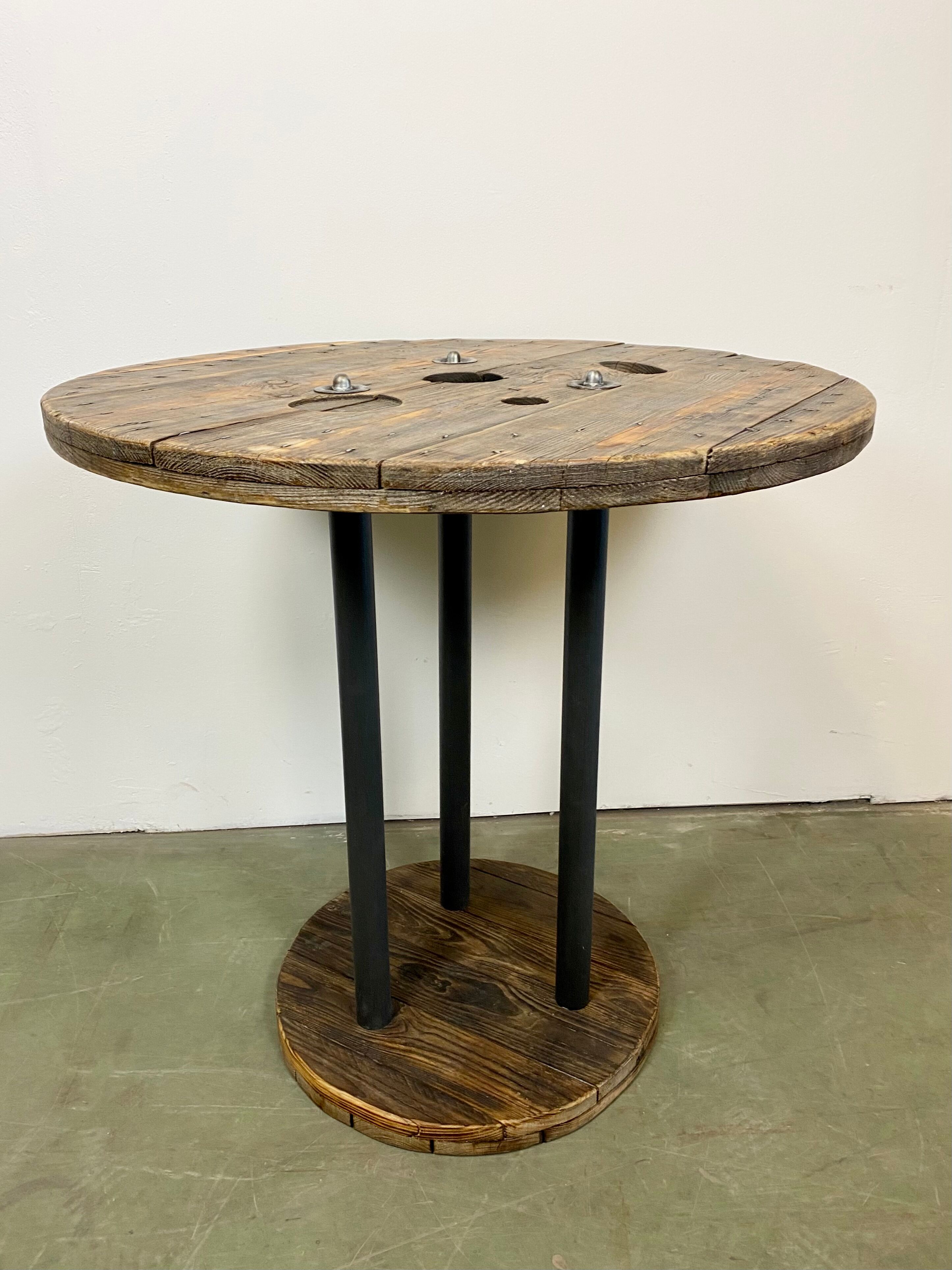 Industrial Circle Coffee Table, 1960s