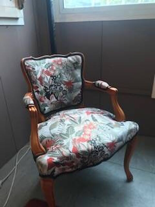 Fauteuil Cabriolet de style louis XV