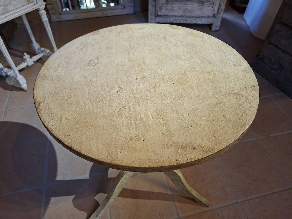 Side table, patinated pedestal table with natural pigments