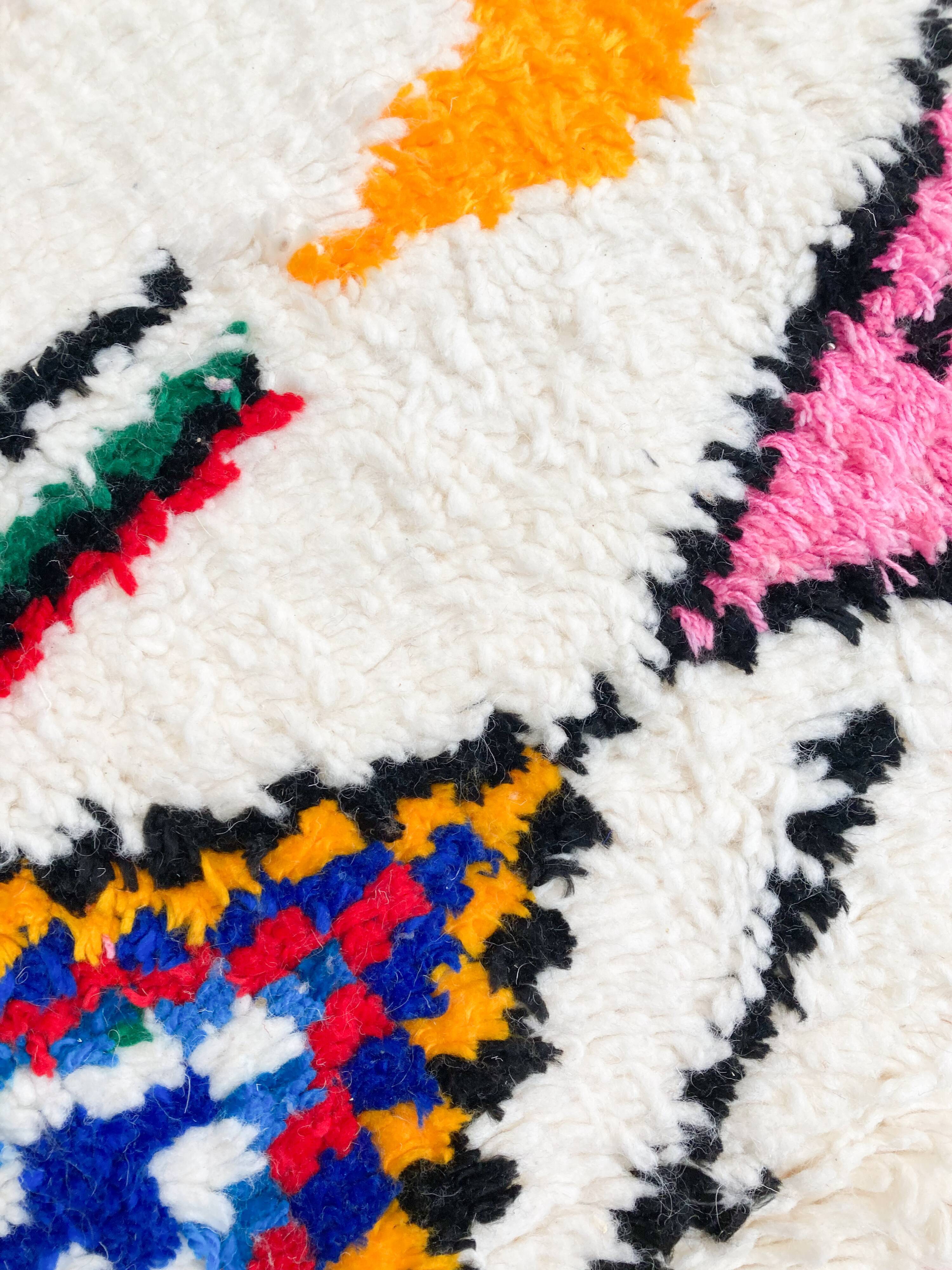 Berber carpet Azilal ecru with colorful patterns 2,33x1,40m