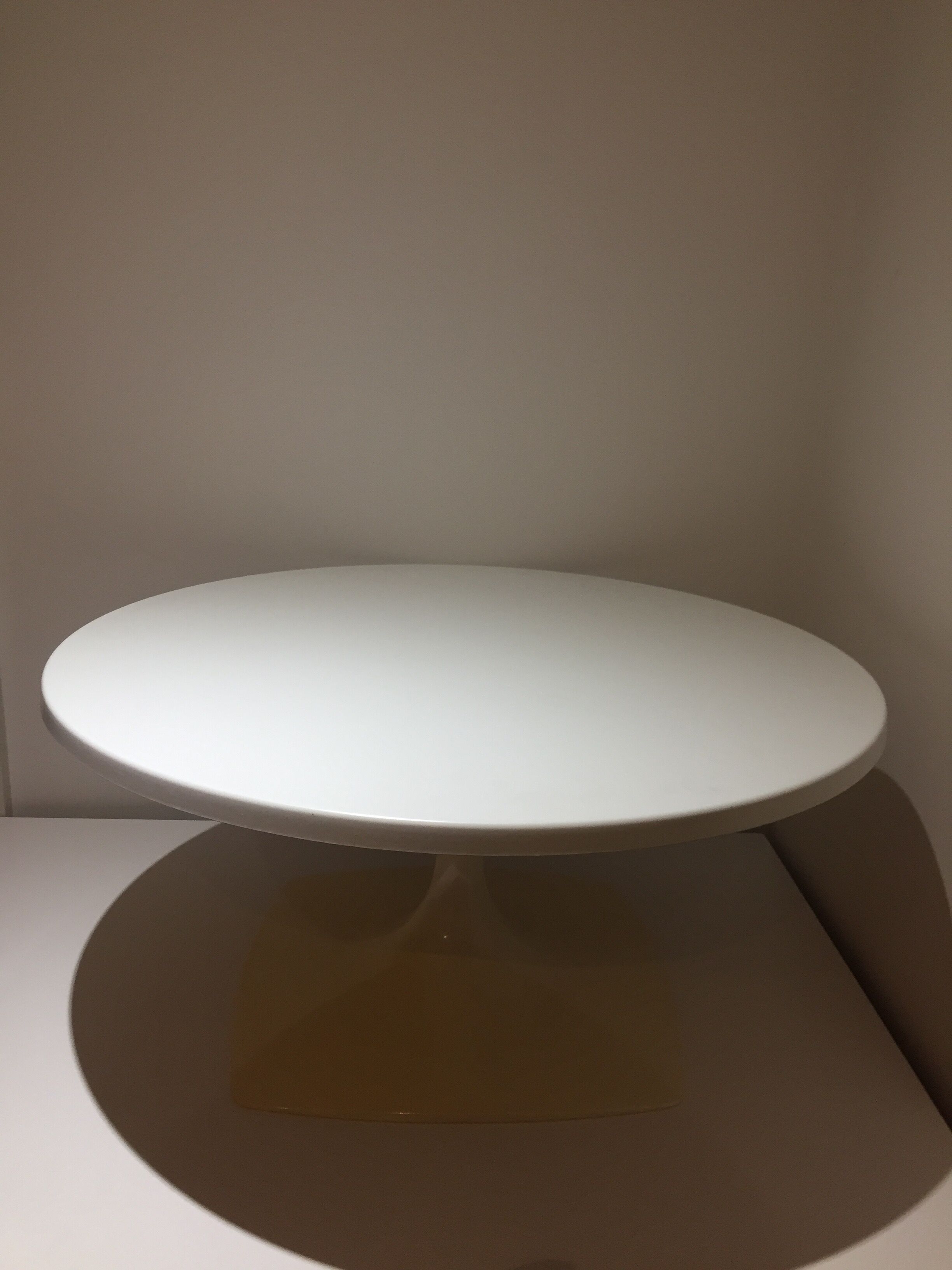 Coffee table tulip feet Stamp Nurieux, France, year 1970