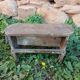 Petit tabouret en bois très ancien 