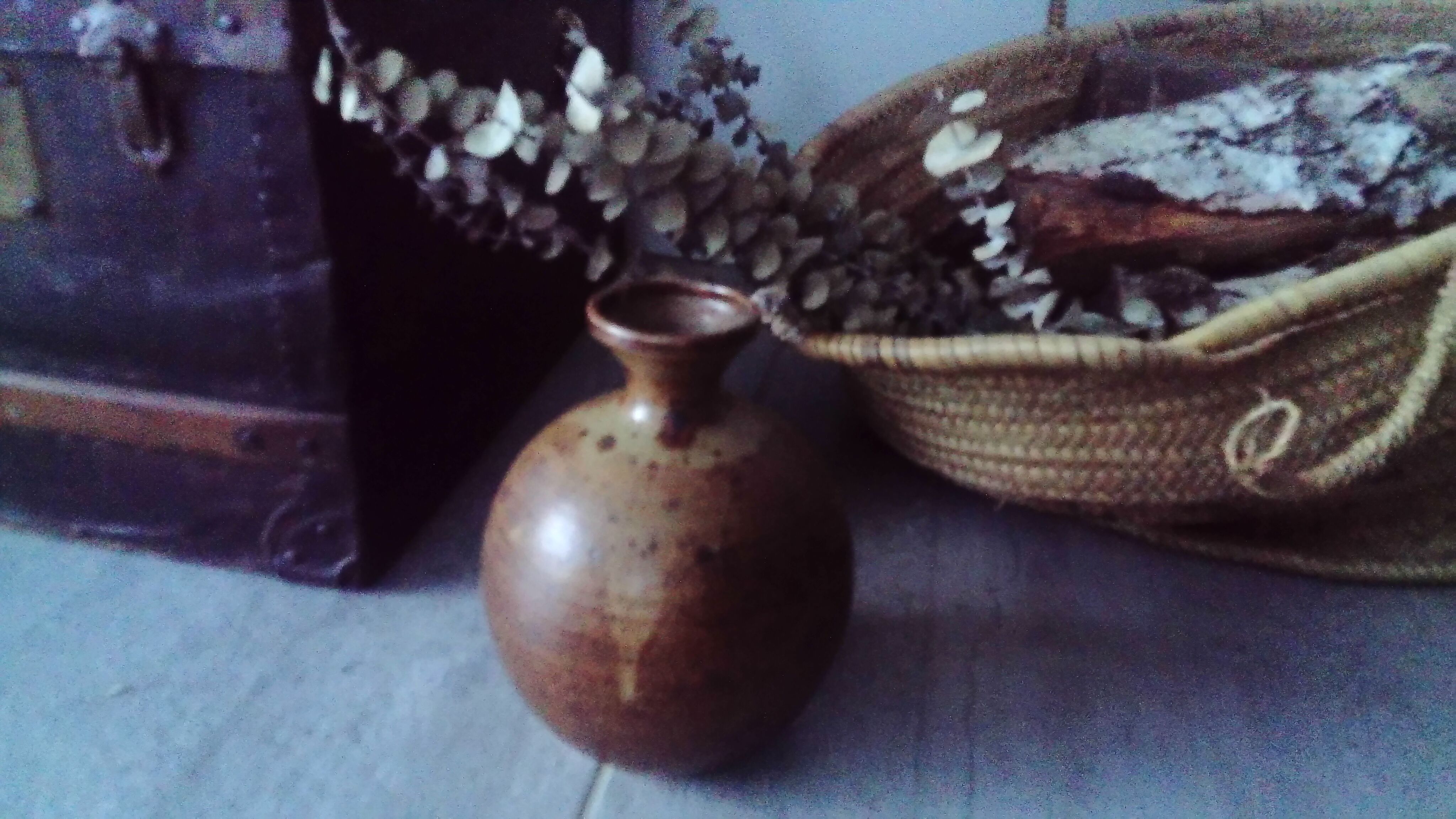 Stoneware pot