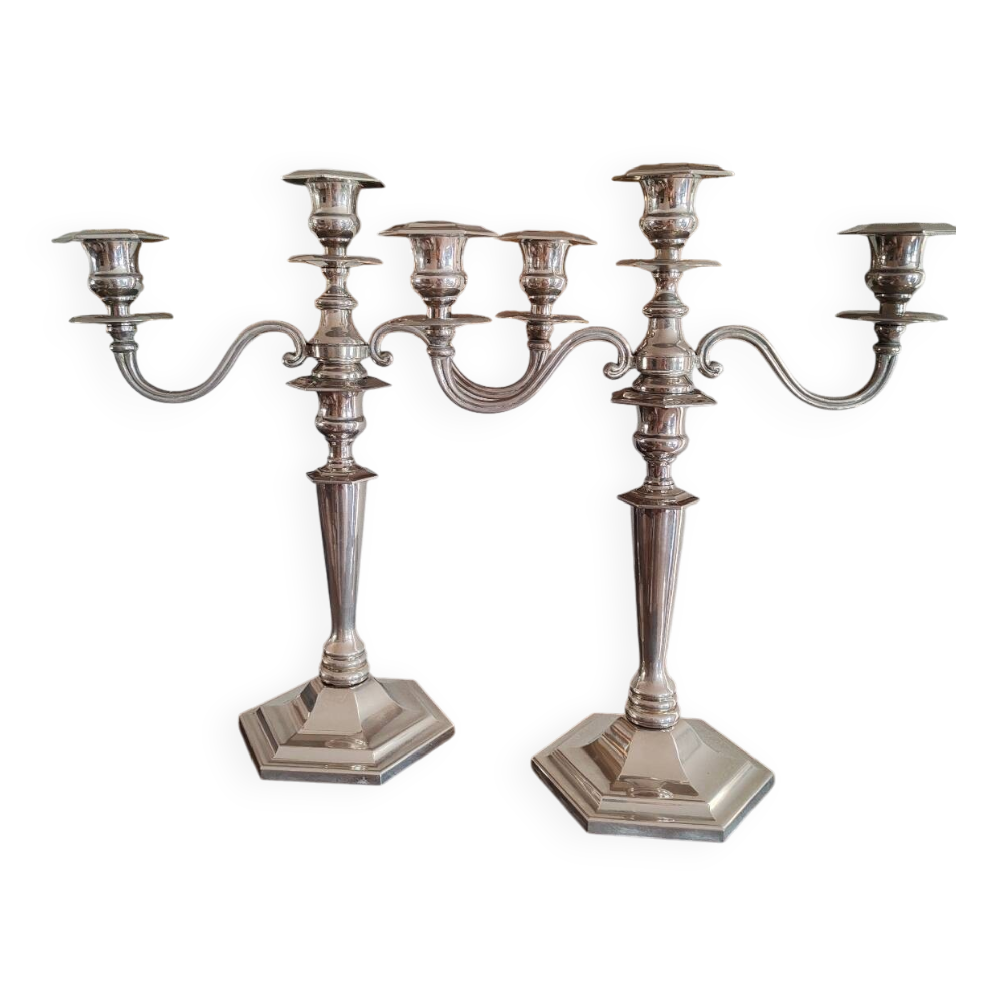 2 chandeliers en métal