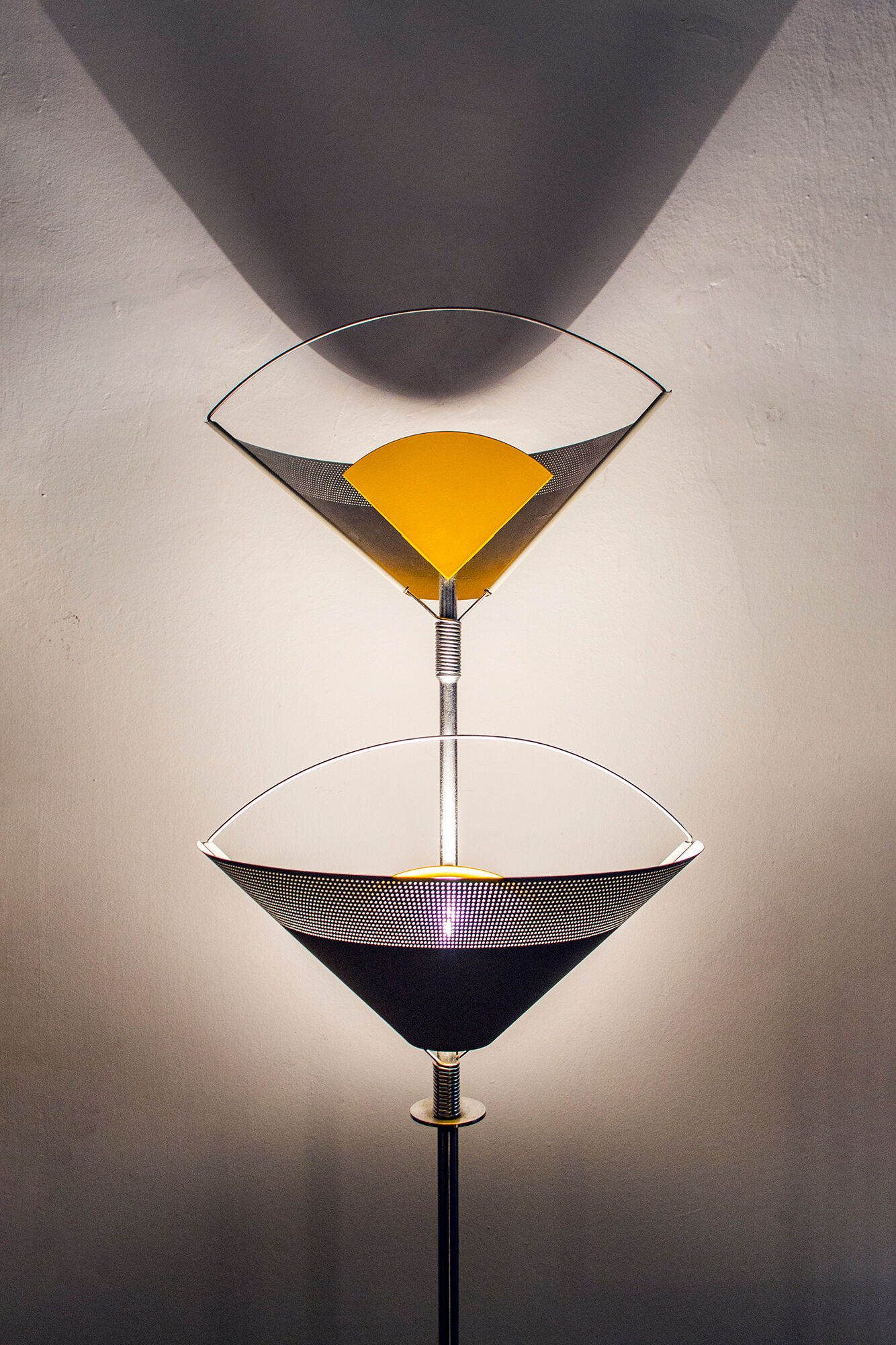 Floor lamp model Sintheto terra D by Ferdinand Alexander Porsche for Luci Italia, 1984