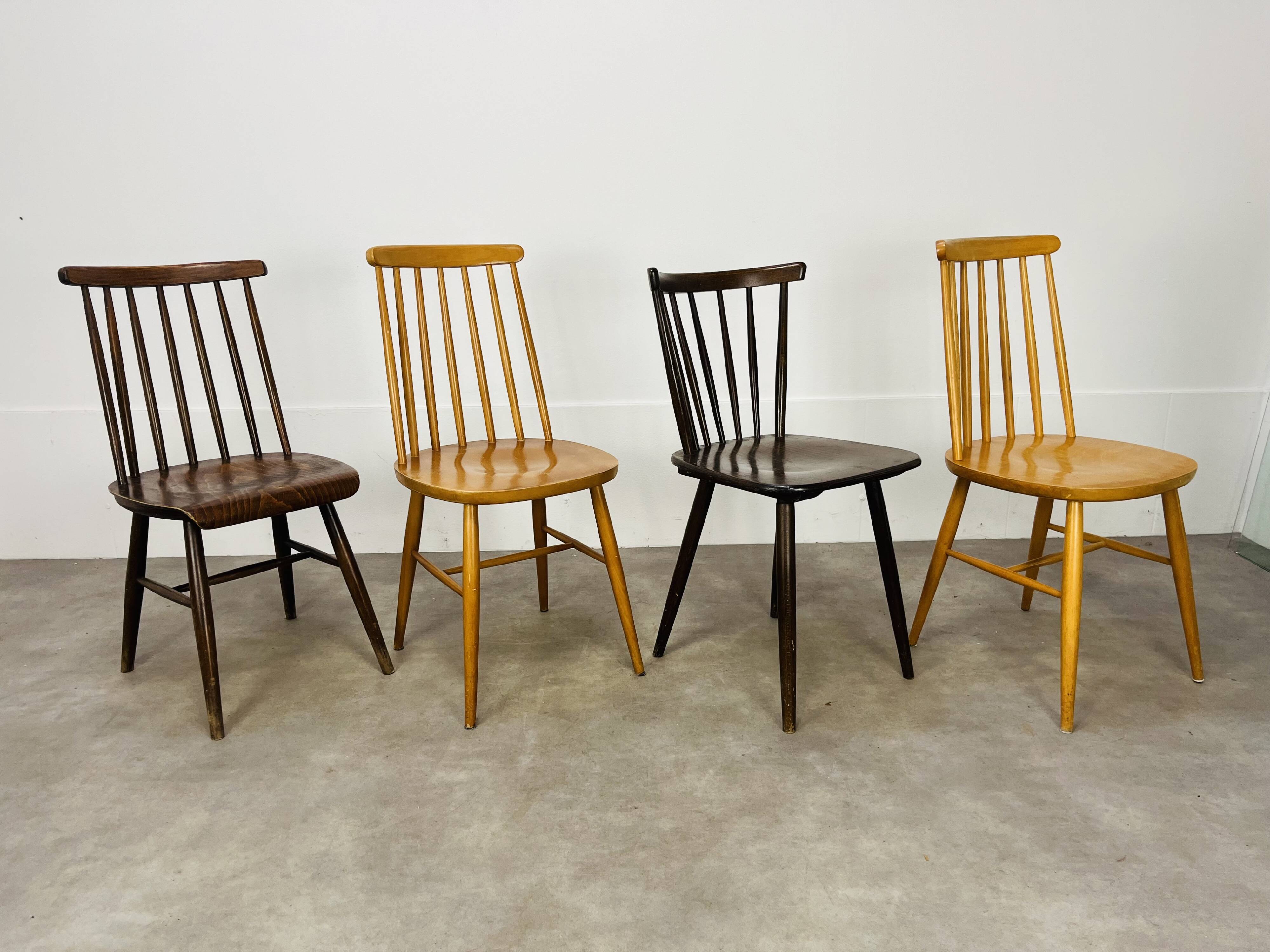 4 Scandinavian chairs with bars from the 60s