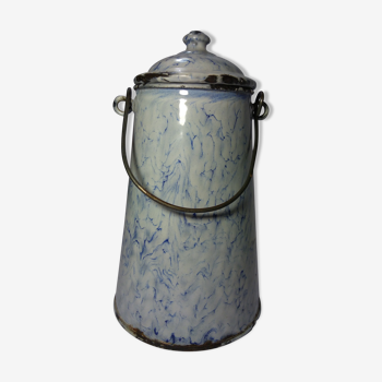 Old milk pot in enamelled sheet metal