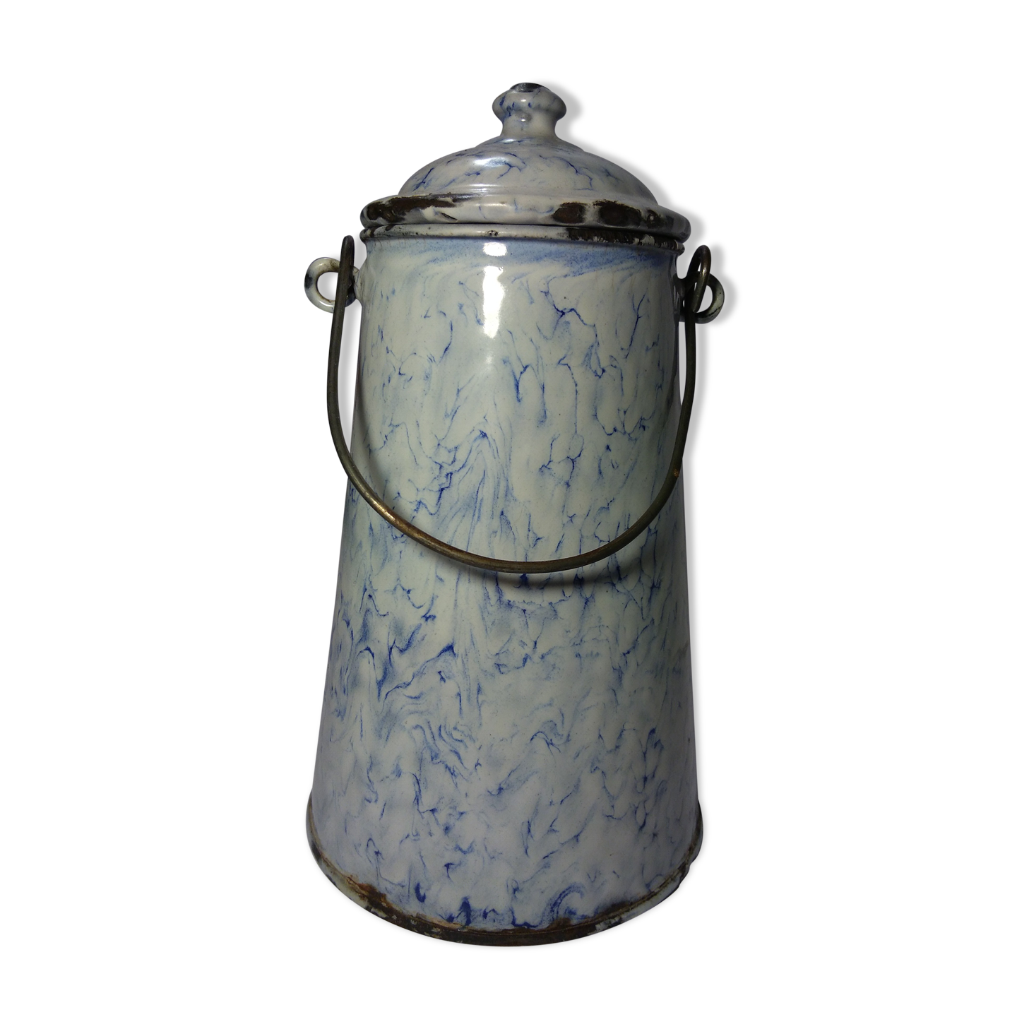 Pot à lait ancien en tôle émaillée Selency