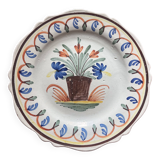 Assiette en faïence de Quimper