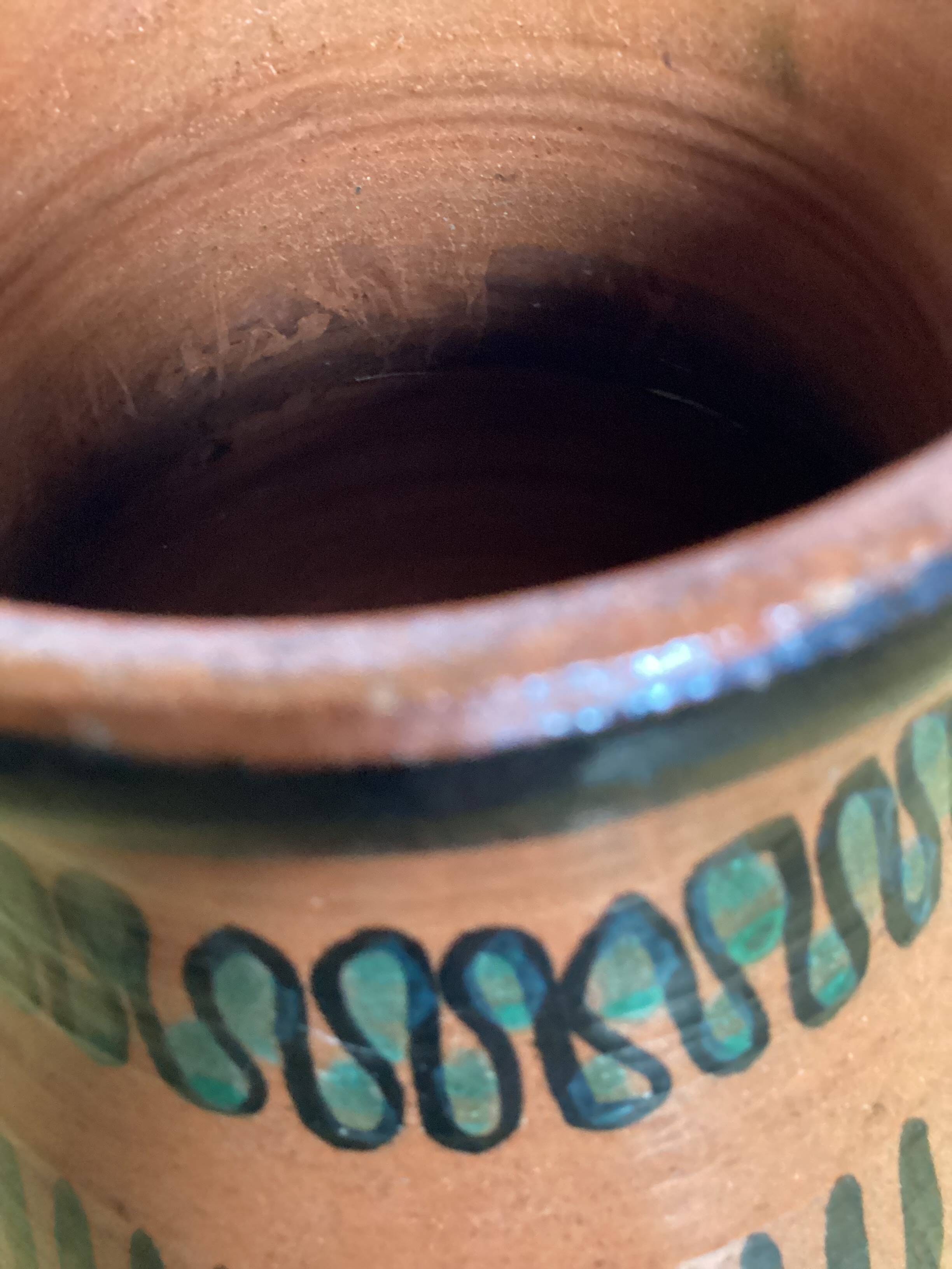 Vintage signed ceramic vase dimensions: height - 22 cm - diameter - 15 cm