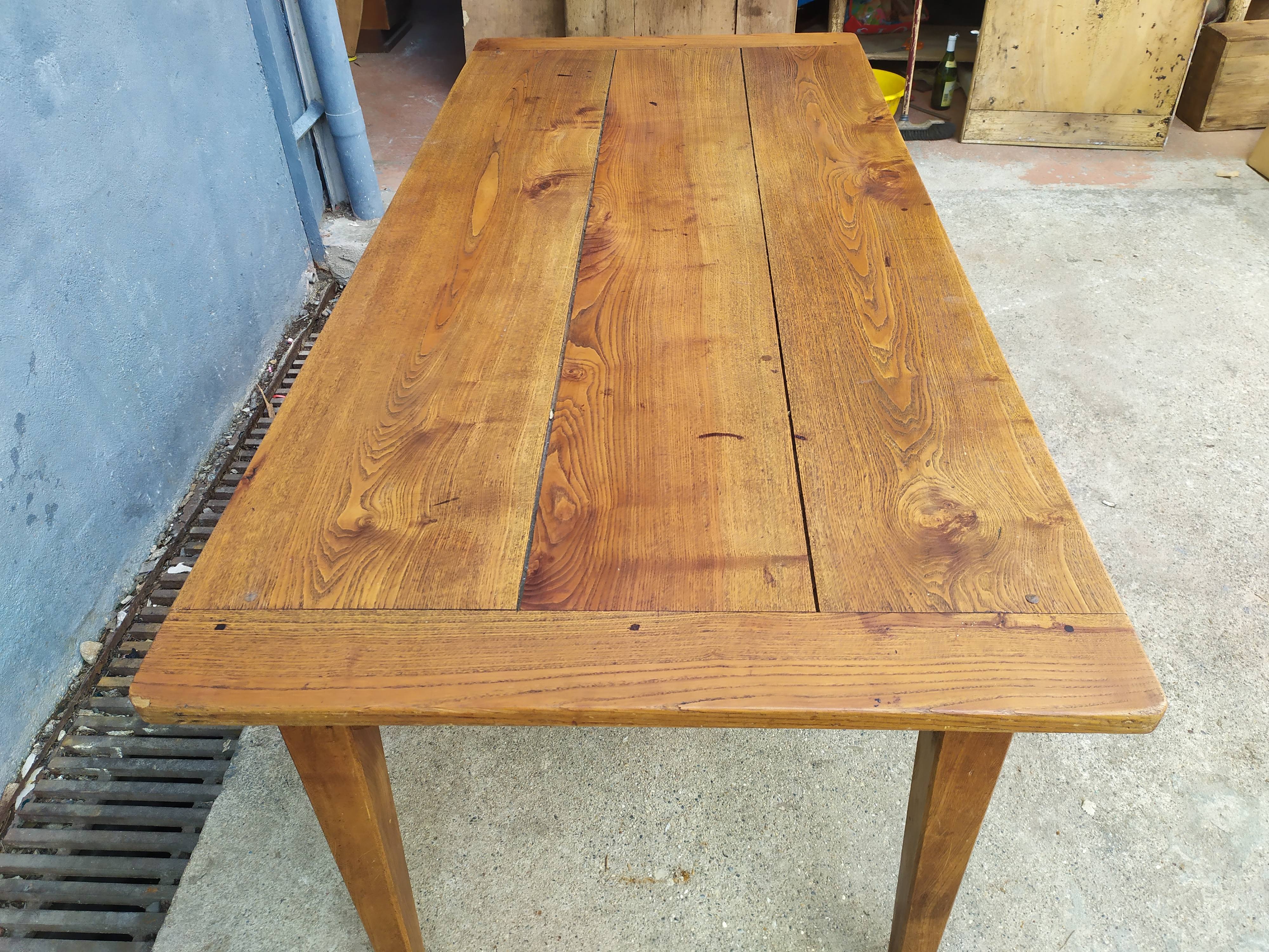 Table de ferme en chêne