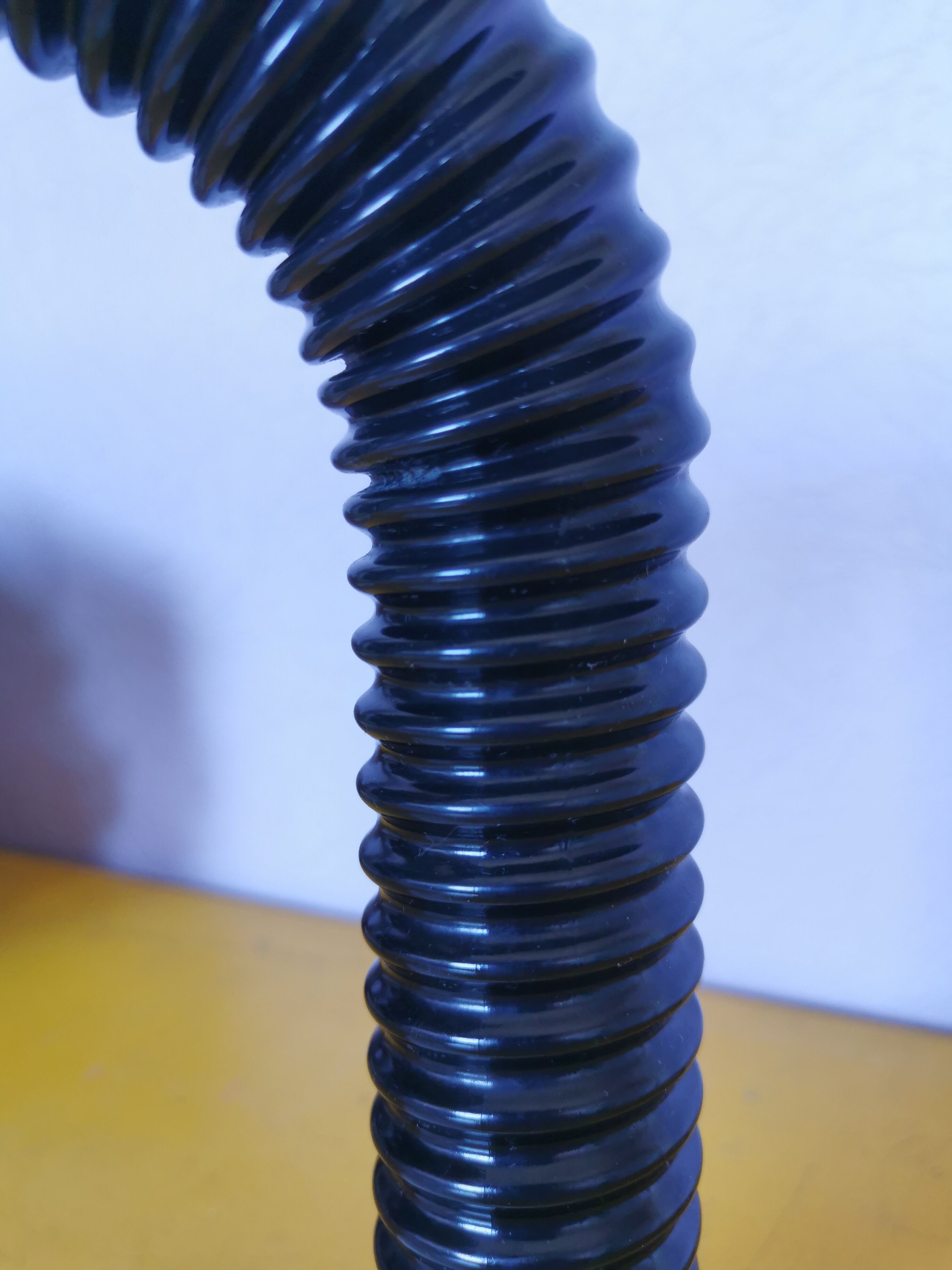 Flexible and adjustable lamp lacquered brass, 1970