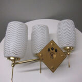 Apply 3 lights, 1950 Arlus light