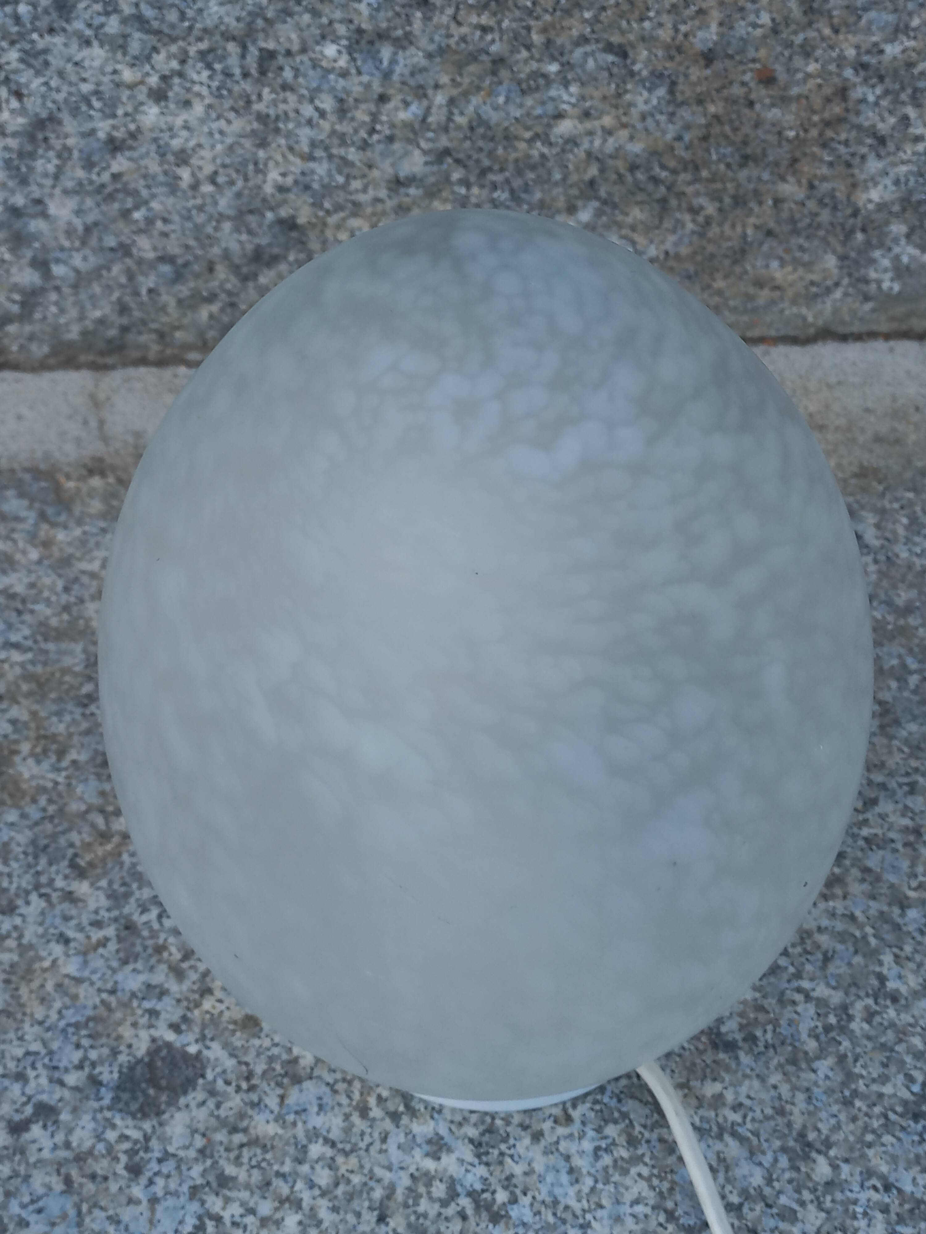 Speckled glass egg lamp by Vianne from the 1980s.
