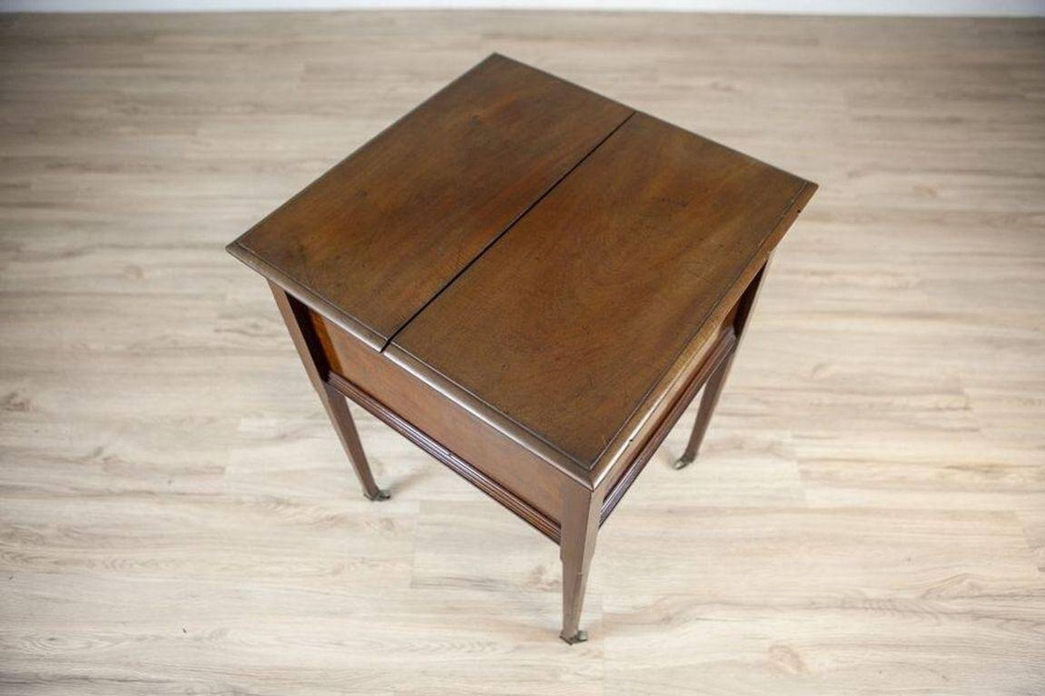 English Mahogany Side Table with Hidden Tray, 1880