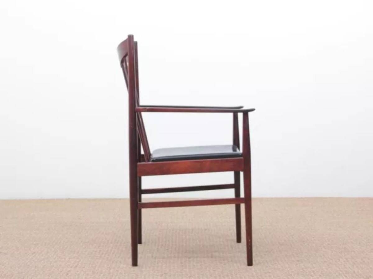 Pair of armchairs, side table, Danish in rosewood, Arne Vodder 1960.