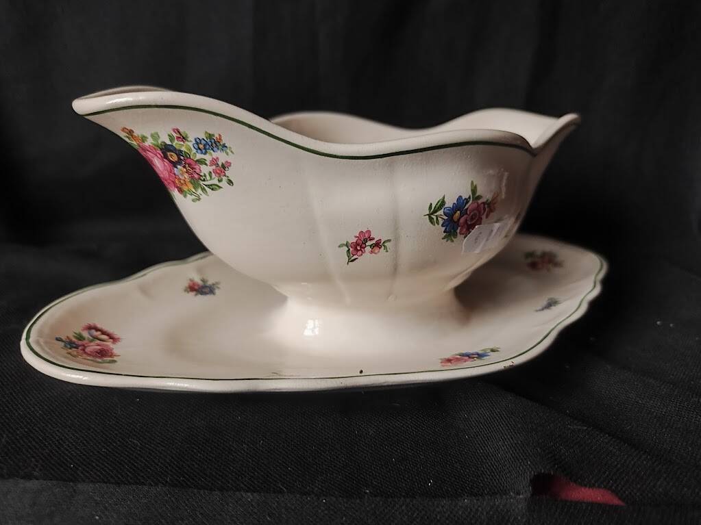 Superb /1940/50 Salins / rose decorations