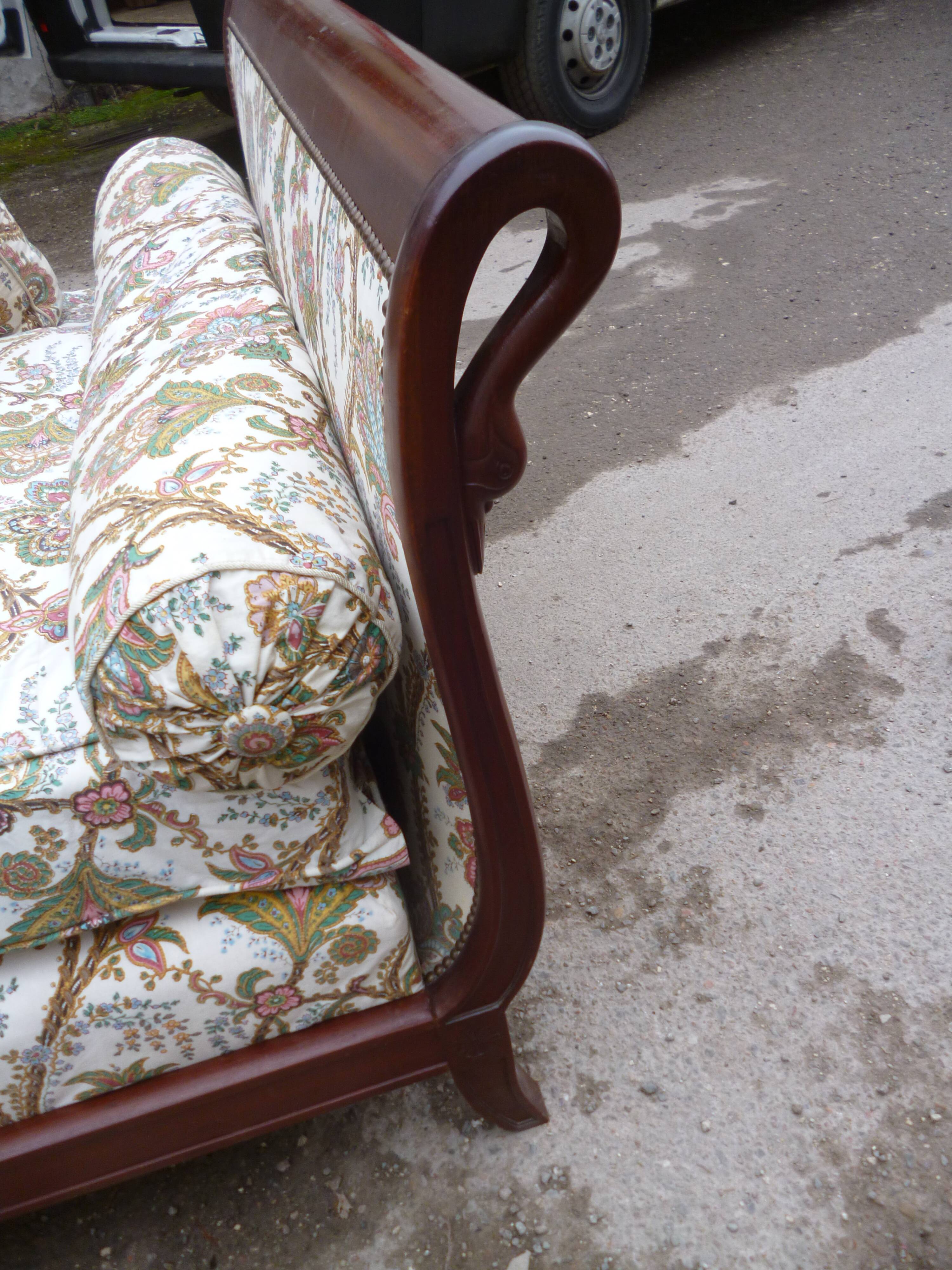 Empire style mahogany daybed