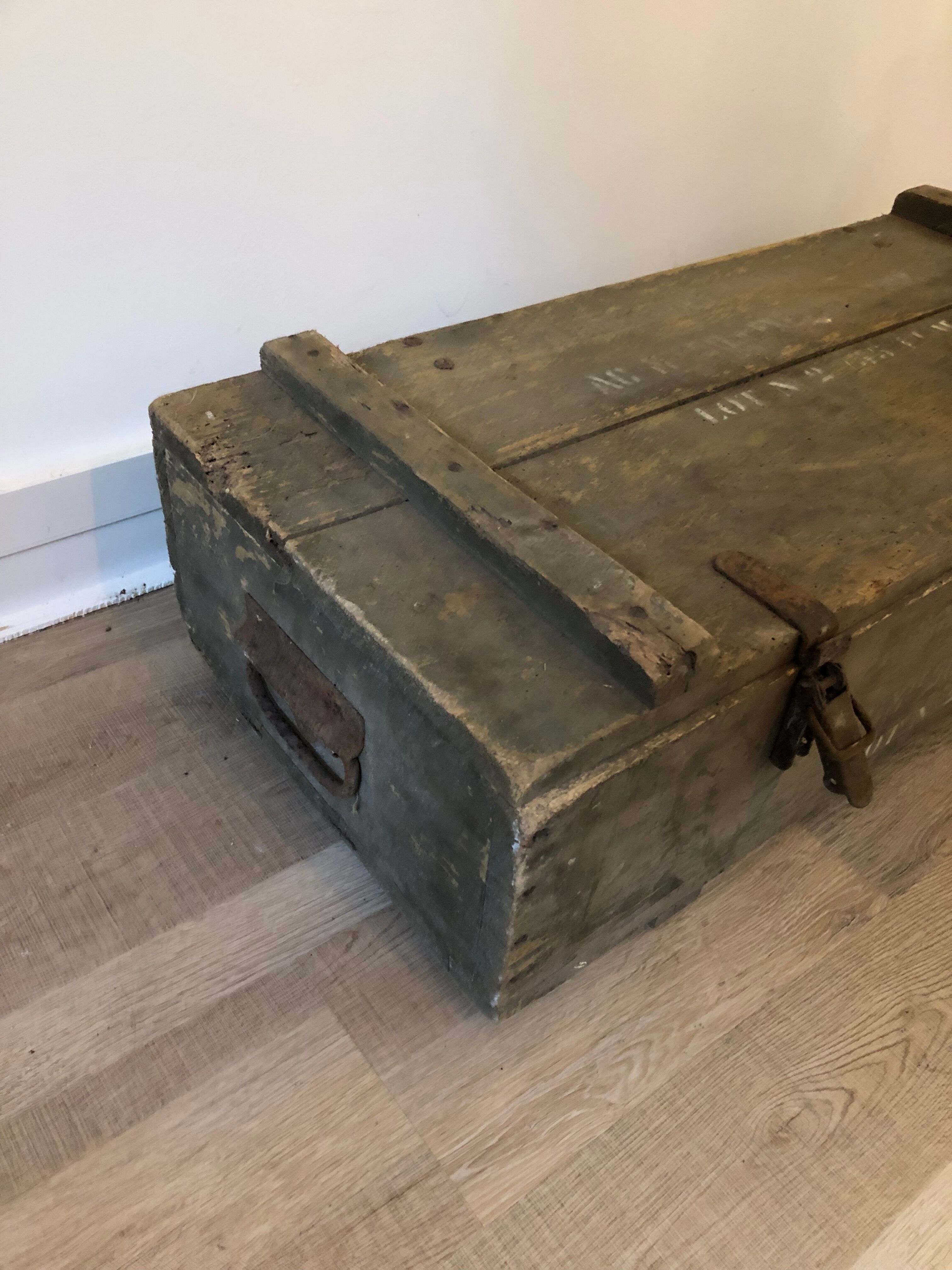 Military trunk