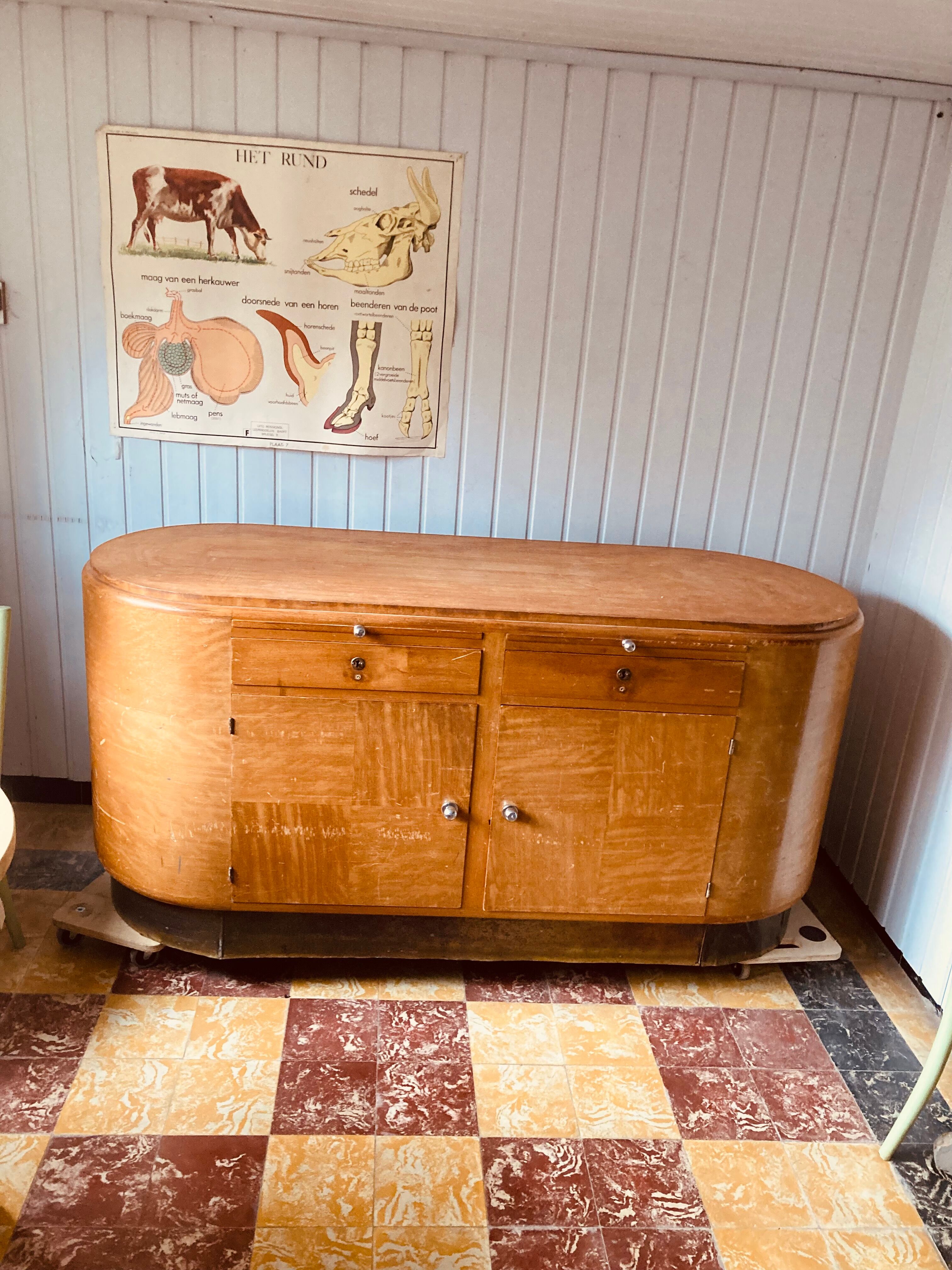 Art deco tailor's counter