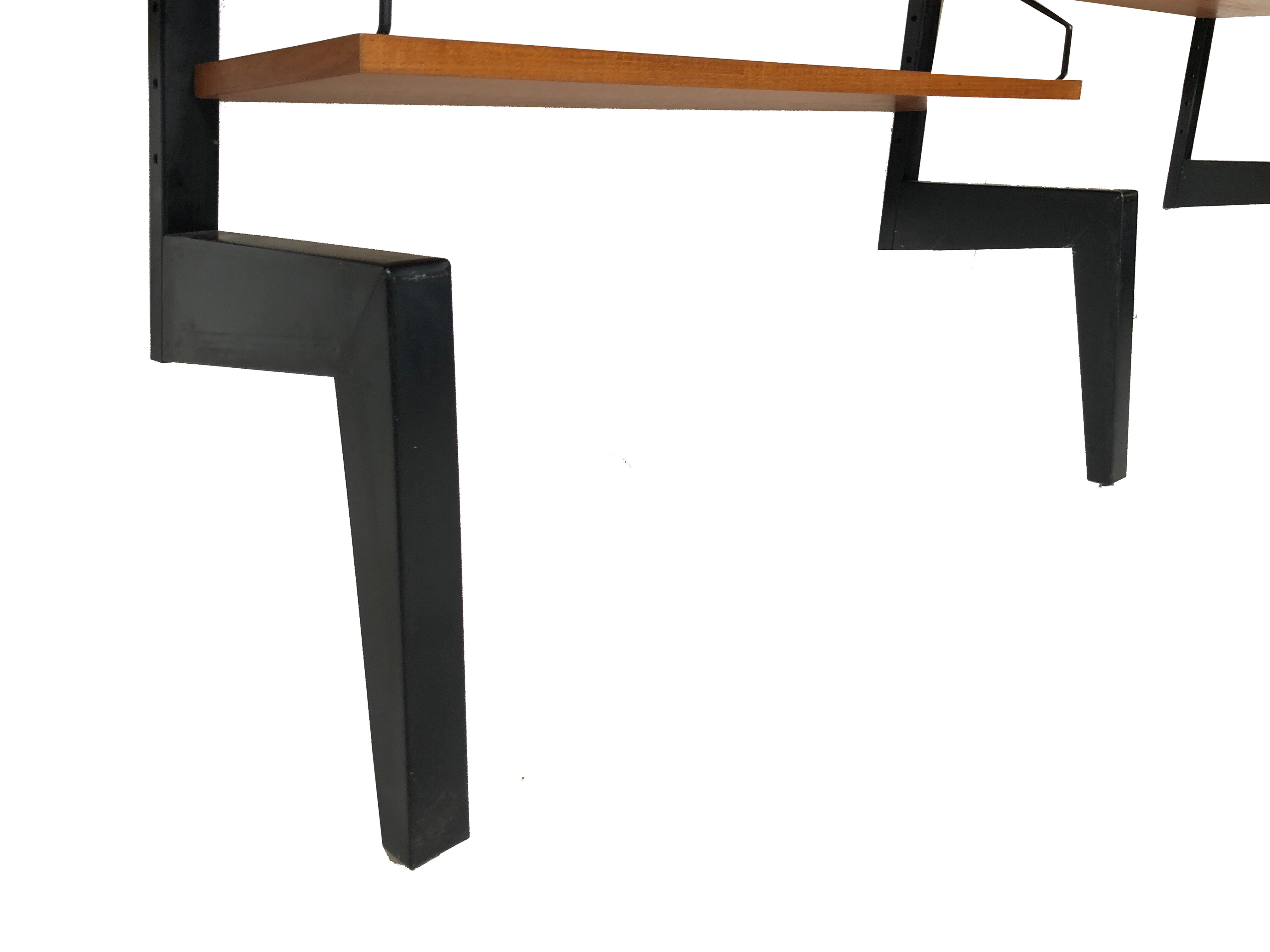 Poul Cadovius Royal System wall system