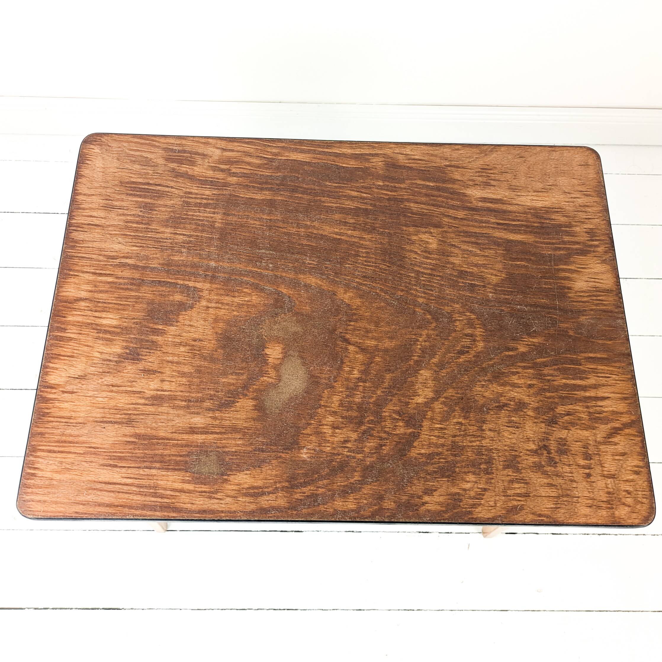 Bureau d’enfant vintage Mid-Century en bois table d’écolier rétro pour cham