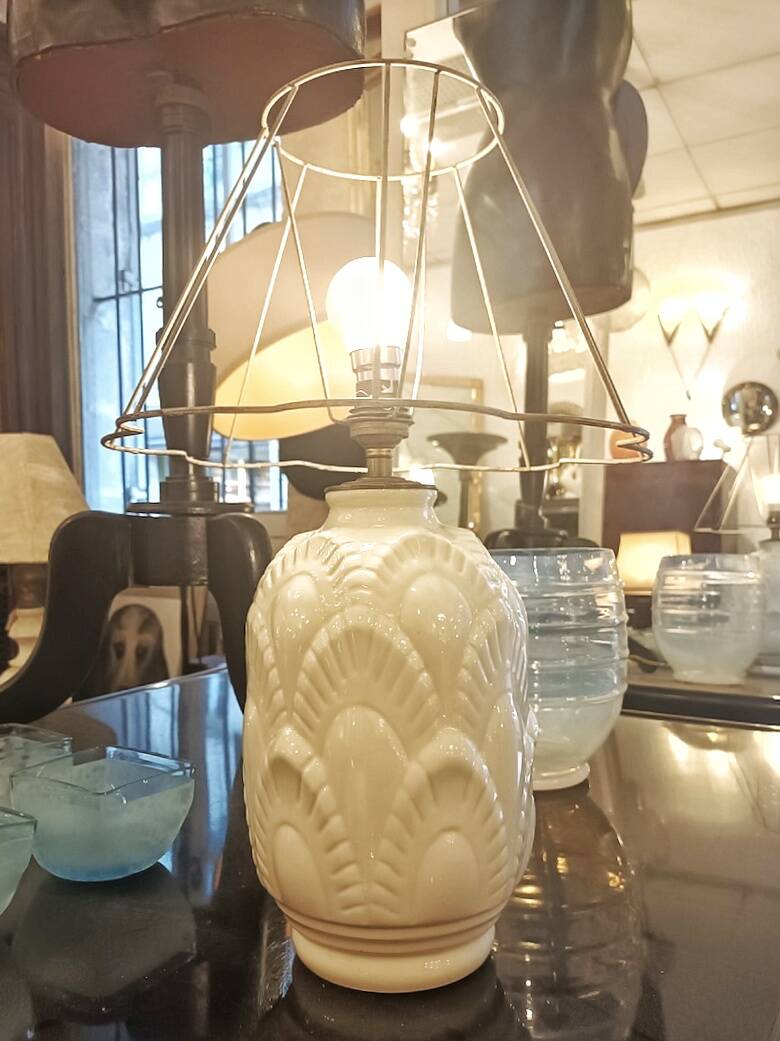 Boch cracked ceramic Art Deco lamp