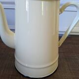 Enameled teapot