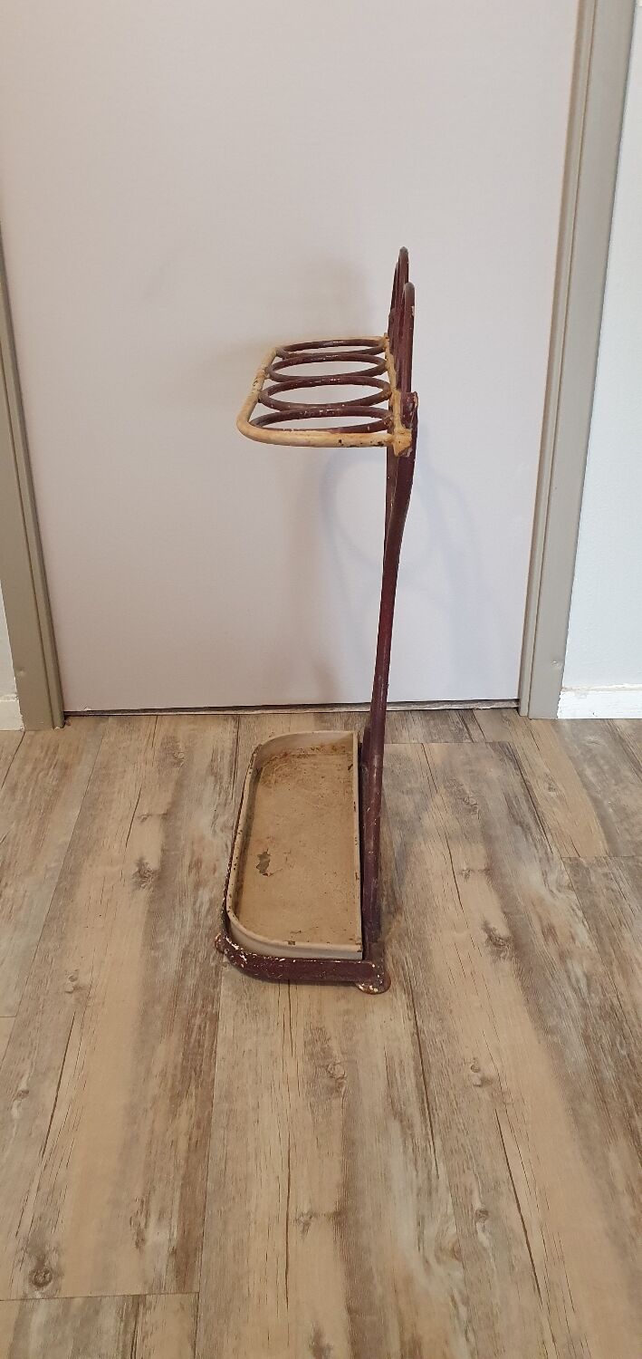 Wrought iron umbrella stand