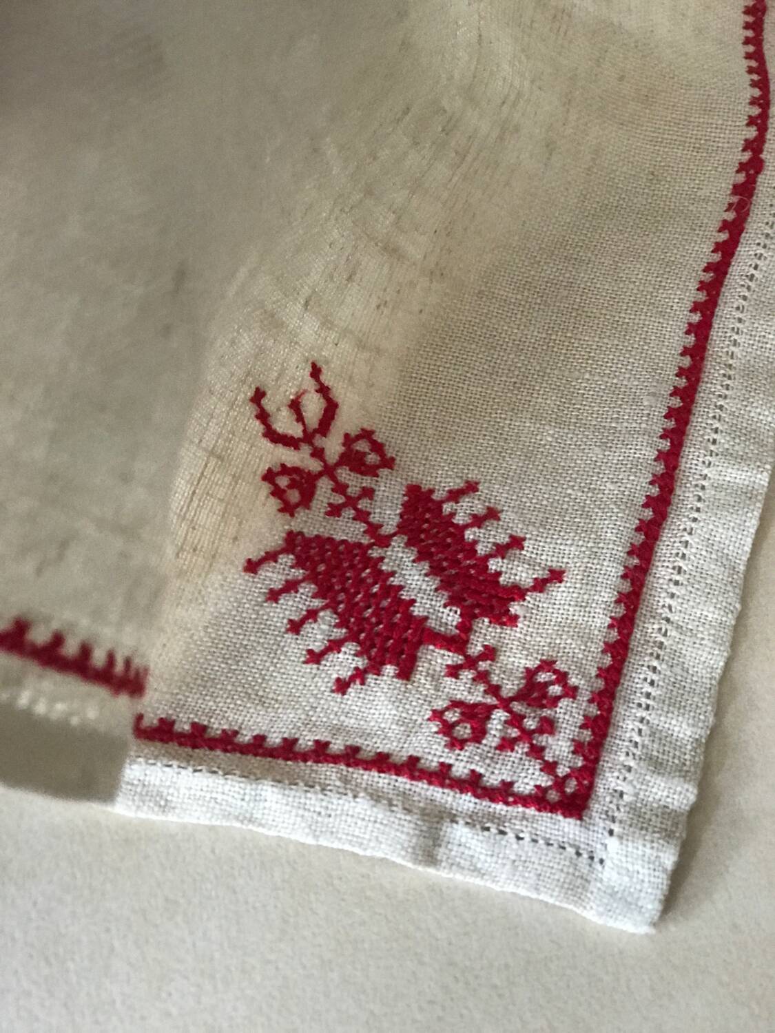 Hand embroidered linen tablecloth and napkins