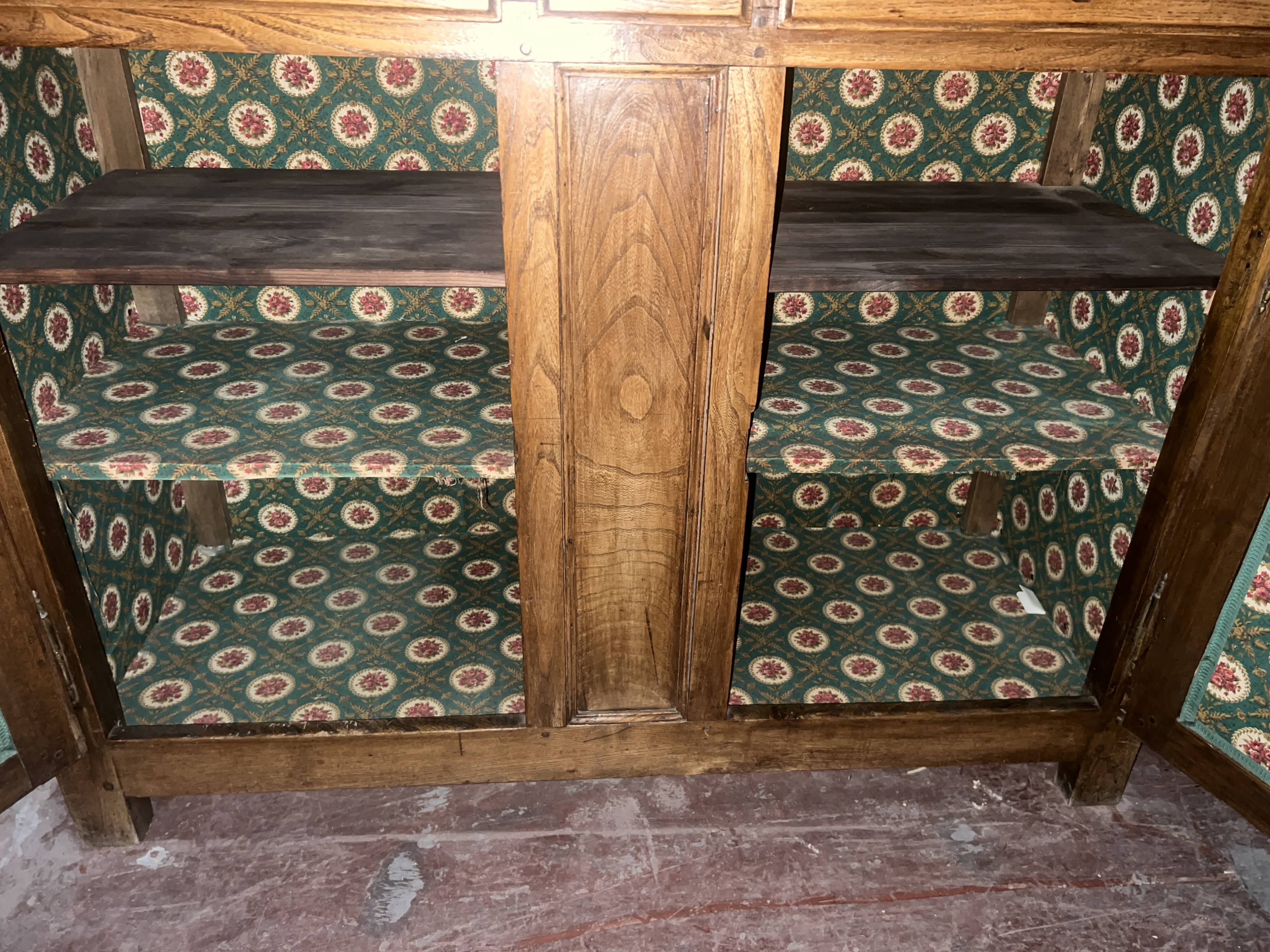 Parisian buffet in solid ash from the 19th century