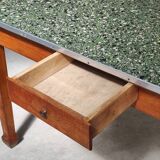 Table de ferme en bois plateau vert moucheté
