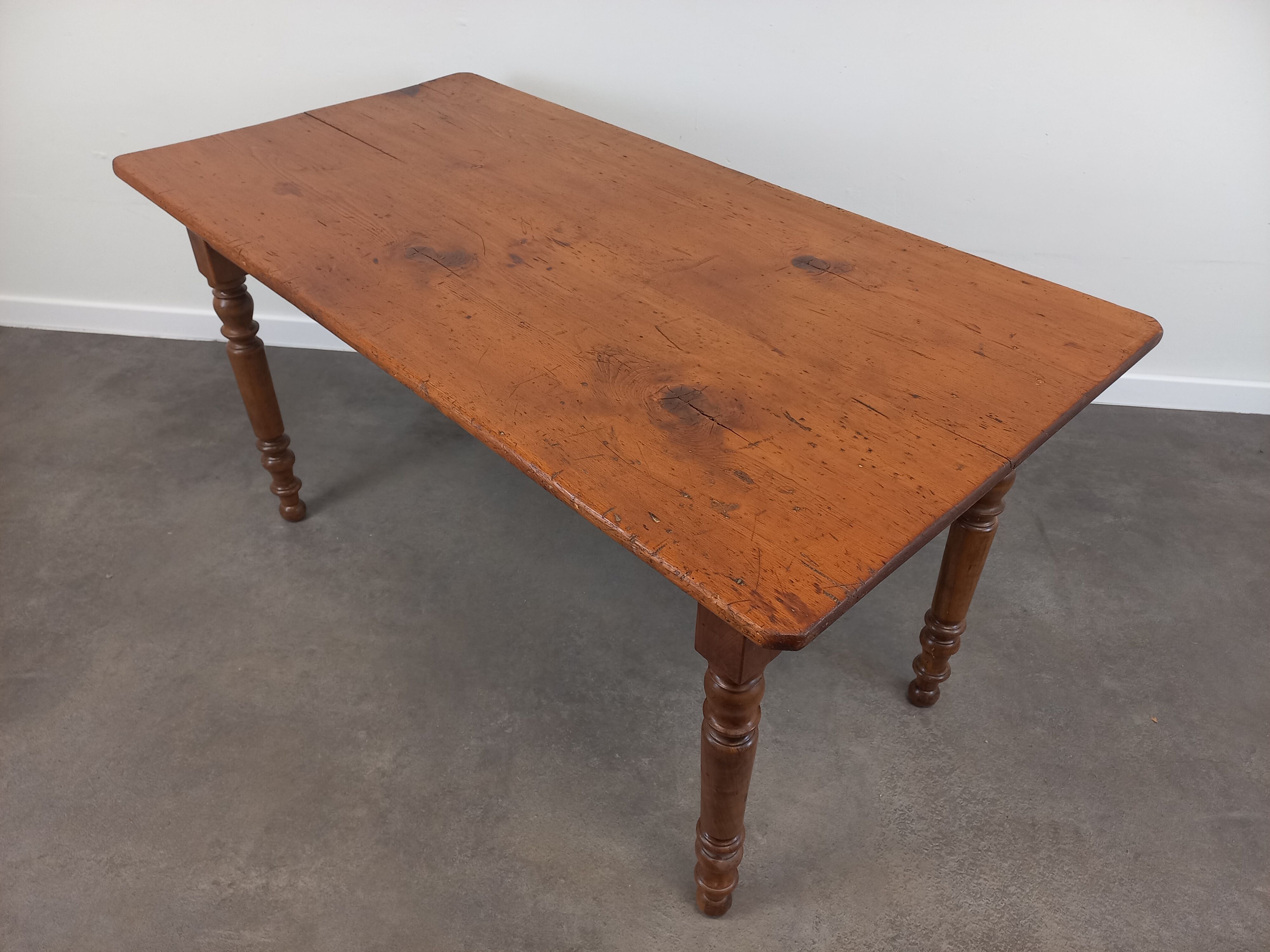 Farm table 140 cm