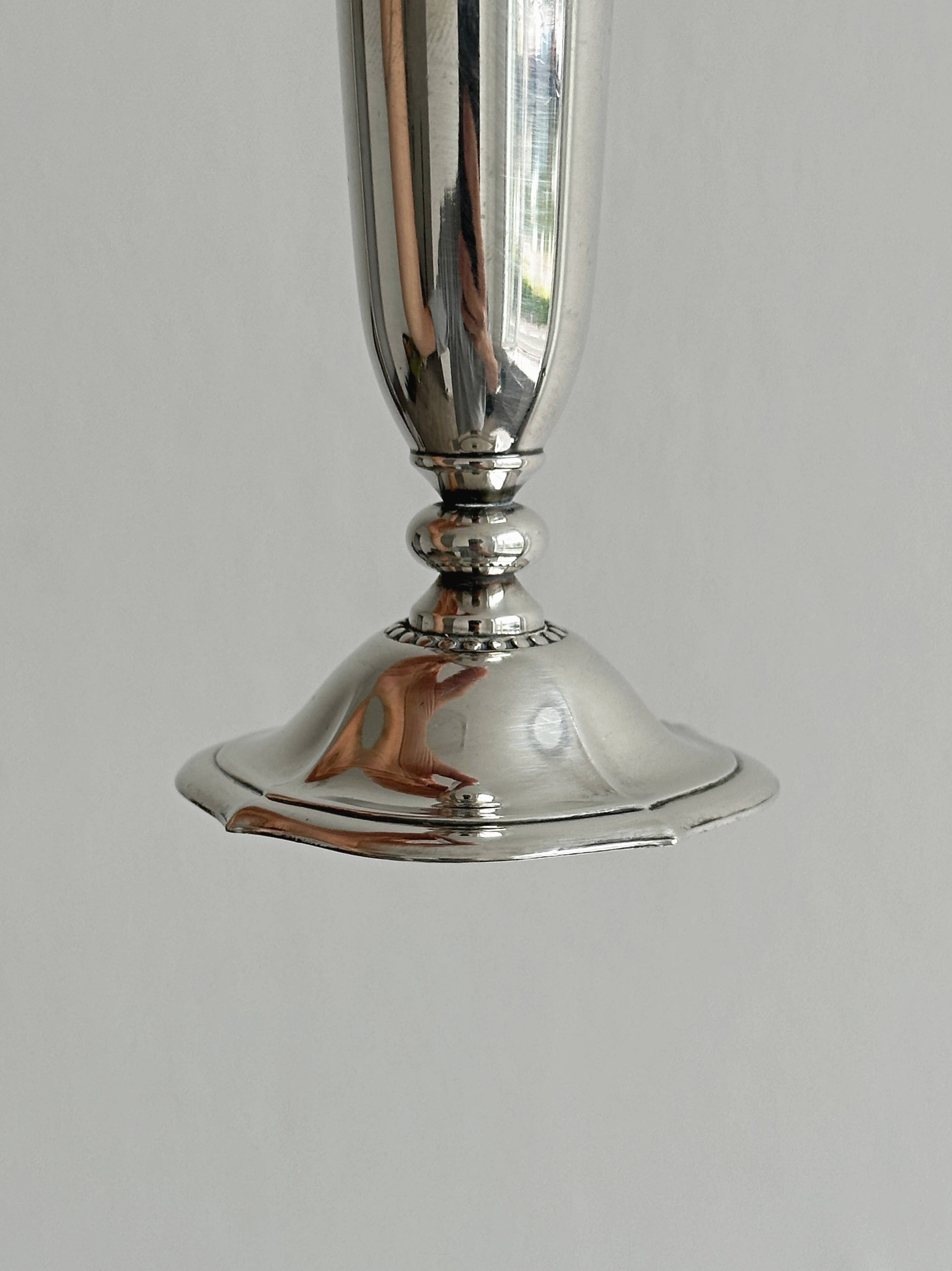 Small metal soliflore