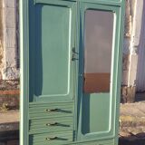 Vintage parisian wooden slip-up