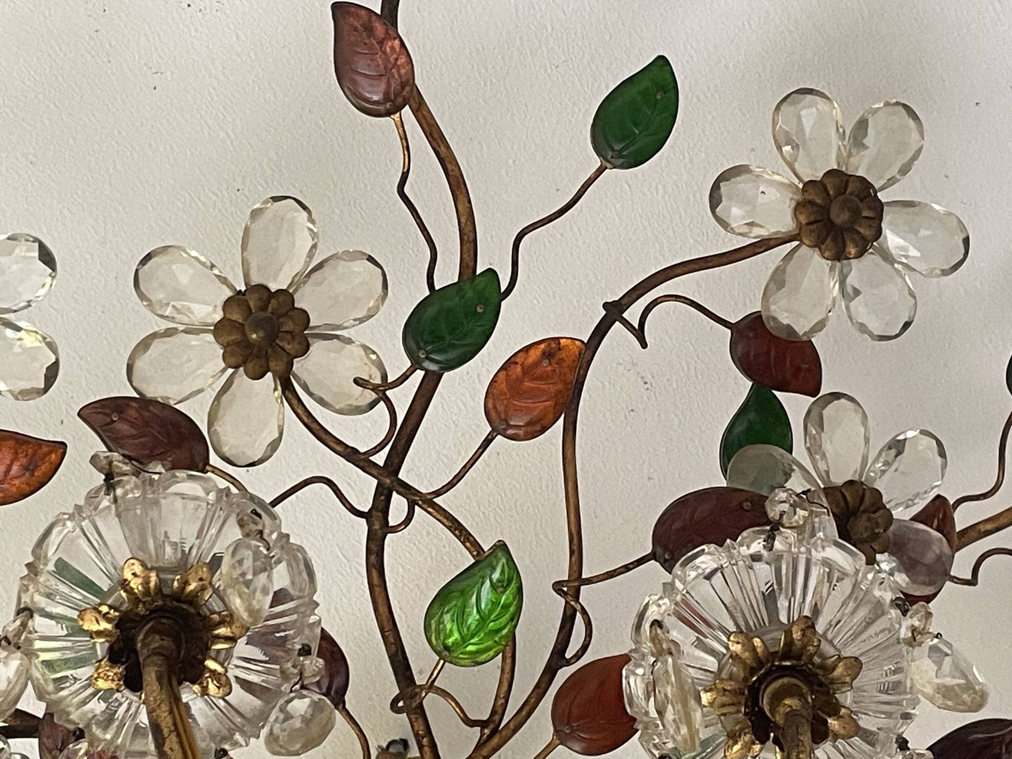 Floral chandelier Banci Firenze with 6 lights, coloured glass and gold metal.